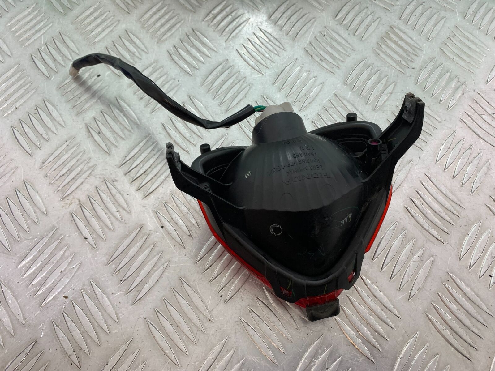 HONDA CBR500R CBR 500 R REAR LIGHT  YEAR 2012-16 (CMB1048)