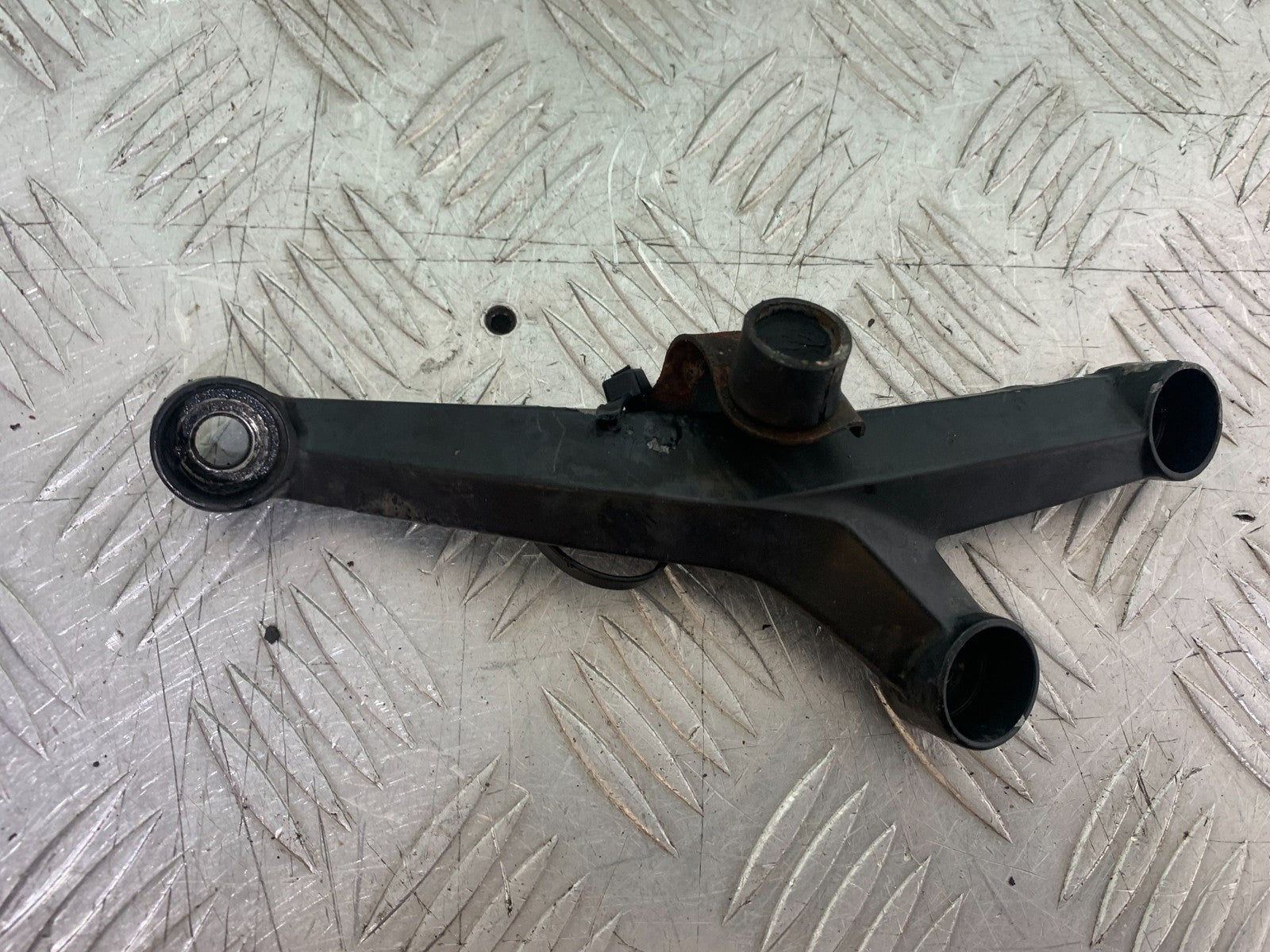 KTM DUKE 125 1 X ENGINE BRACKET YEAR 2017-2022 (CMB1222)