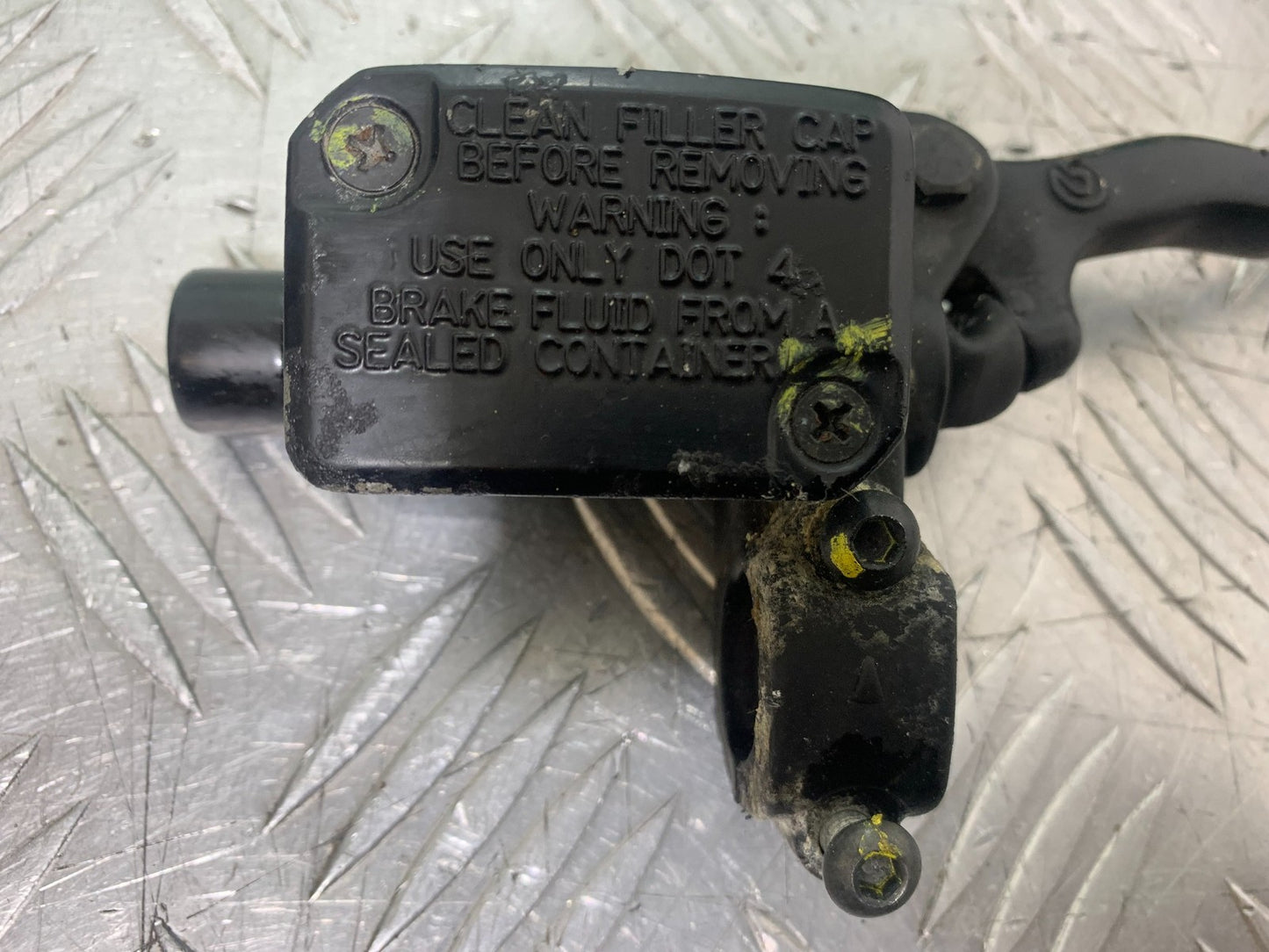 PIAGGIO MP3 250 ie FRONT MASTER CYLINDER YEAR 2007 (CMB1307)