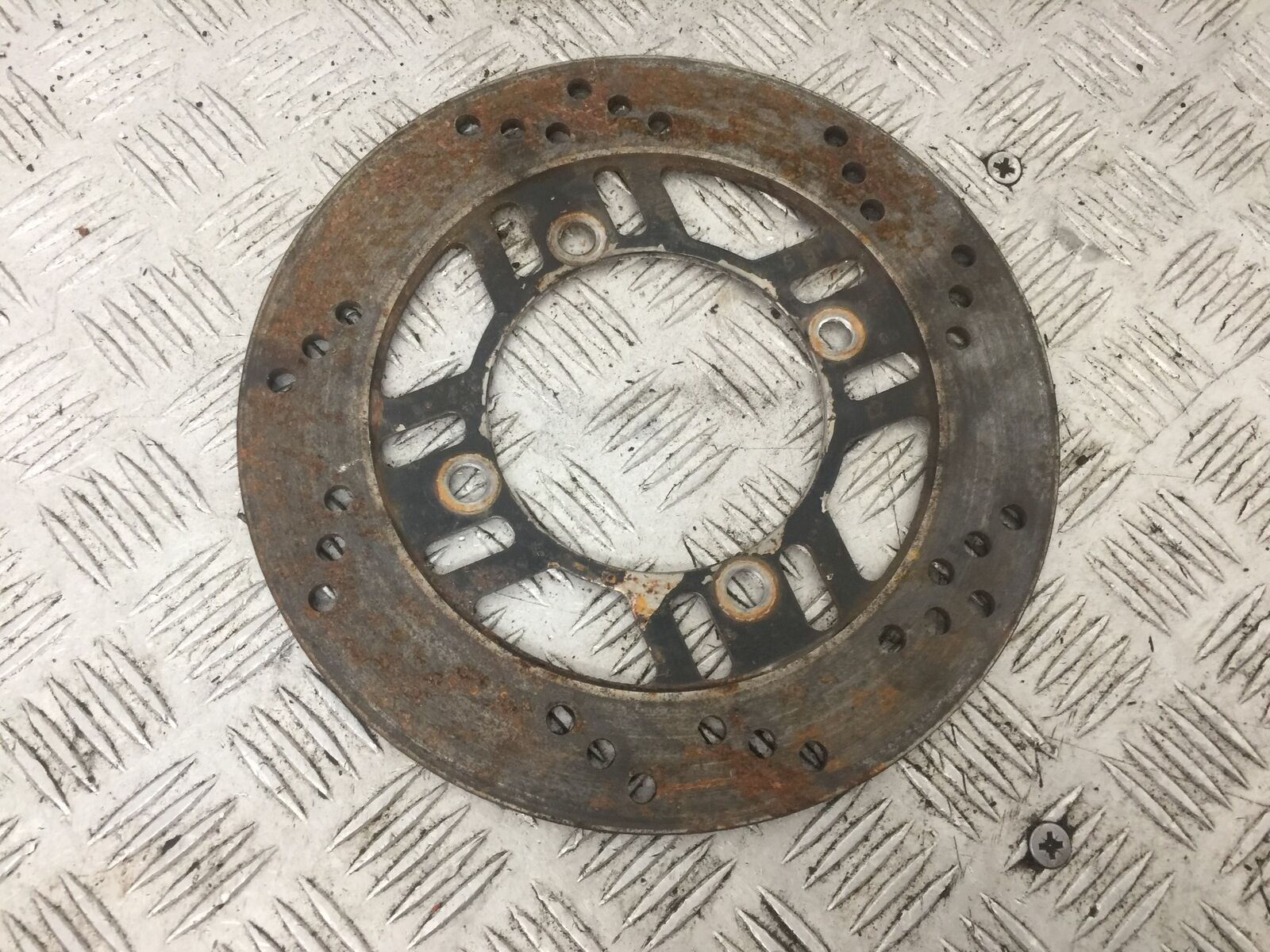 KAWASAKI ZZR600 ZZR 600 E REAR DISC  YEAR 1994-05 (STOCK 876)