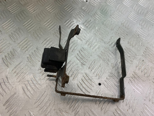 HONDA VT750 SHADOW BATTERY STRAP    YEAR 2003-2004 (CMB1265)