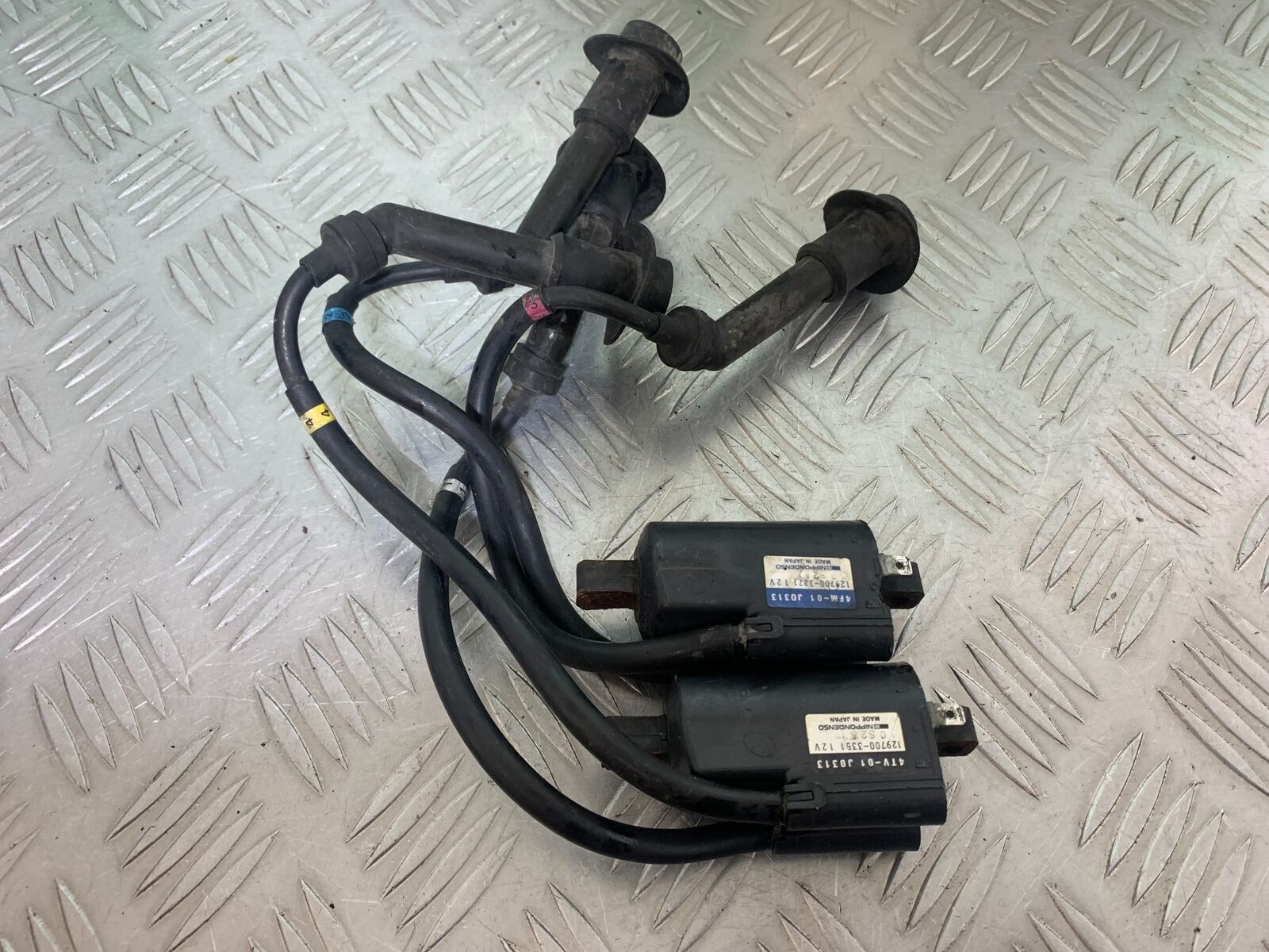 YAMAHA YZF600 YZF 600 THUNDERCAT COILS AND CAPS  1996-2003 (CMB1134)