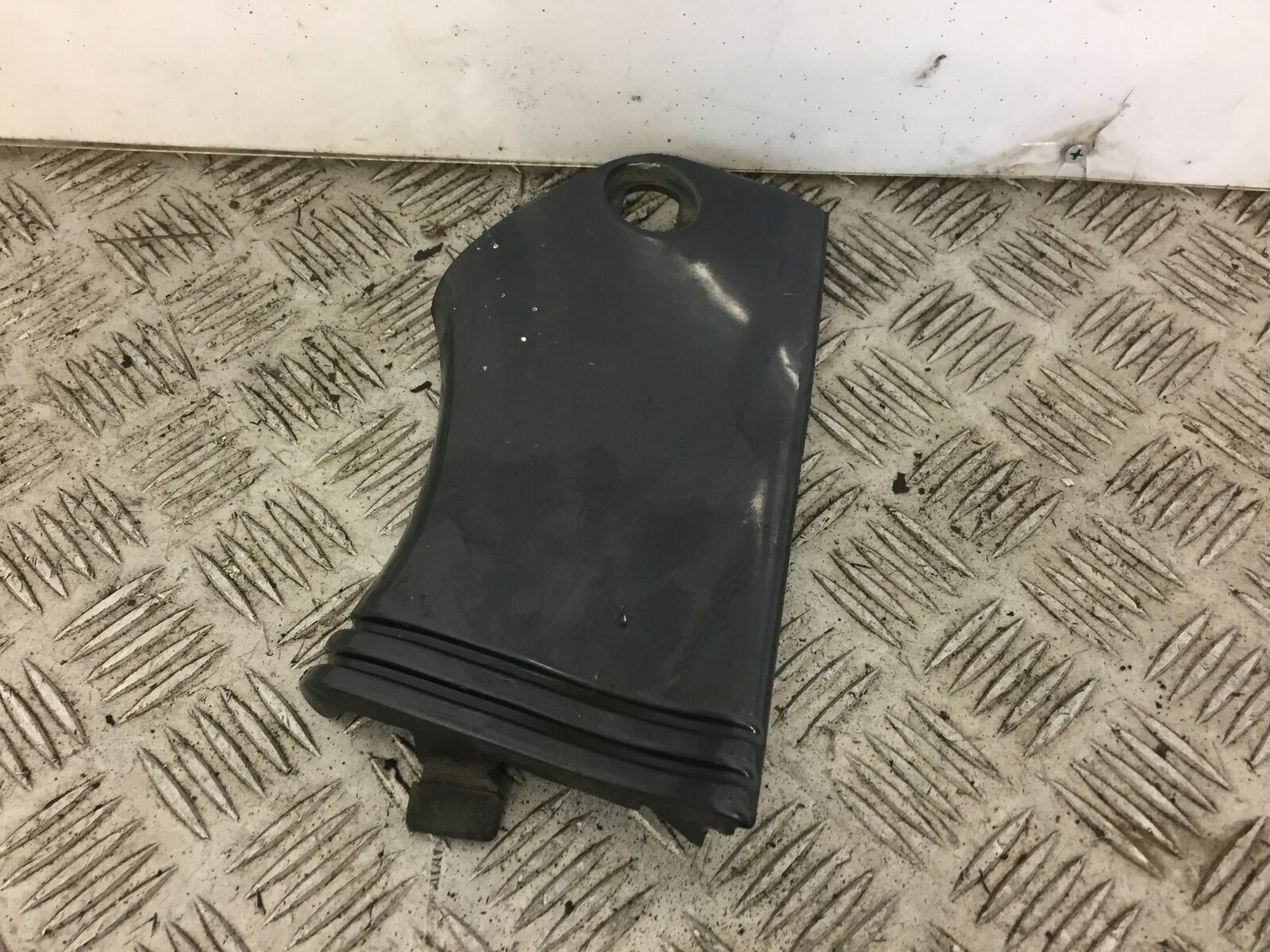 KAWASAKI ZZR1100 ZZR 1100 D INFILL PANEL   YEAR 1994 1999