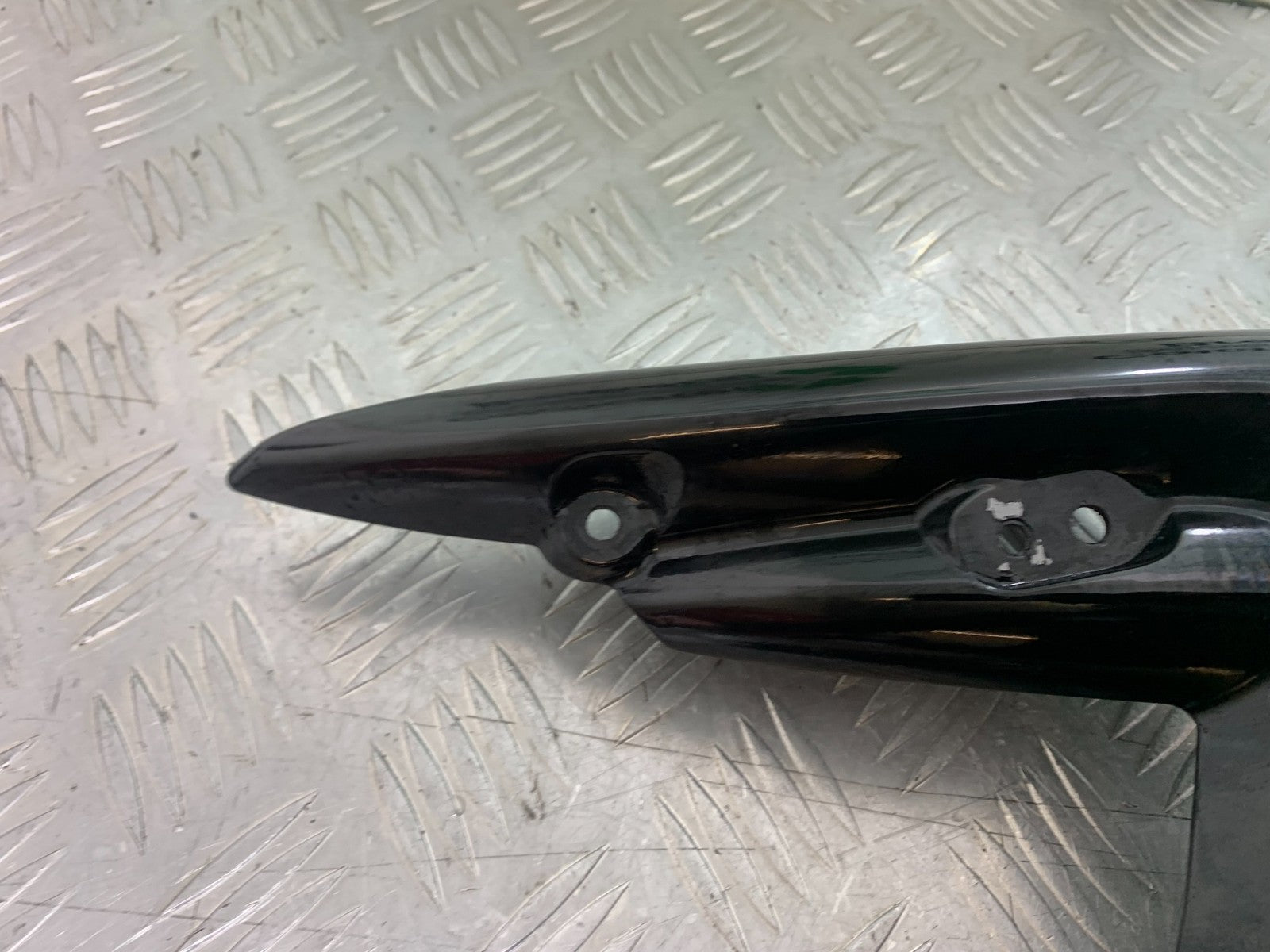 TRIUMPH 675 STREET TRIPLE R LEFT & RIGHT RADIATOR PANELS YEAR 2013-16 (CMB1221)