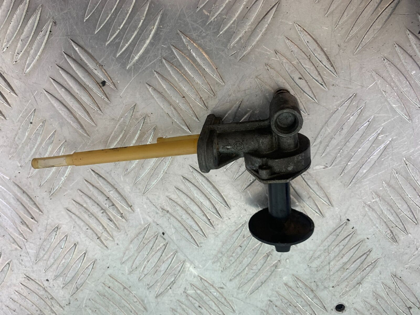 KAWASAKI ZX6R ZX6 J PETROL TAP  YEAR 2000 (CMB1129)