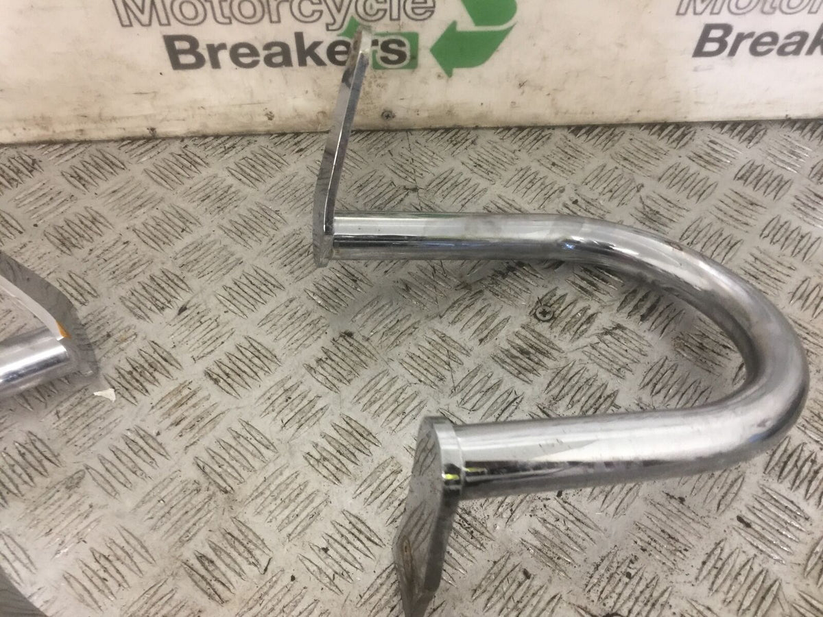 SUZUKI VLR1800 VLR 1800 CRASH BAR (DAMAGED)   YEAR 2010 (STOCK 815)