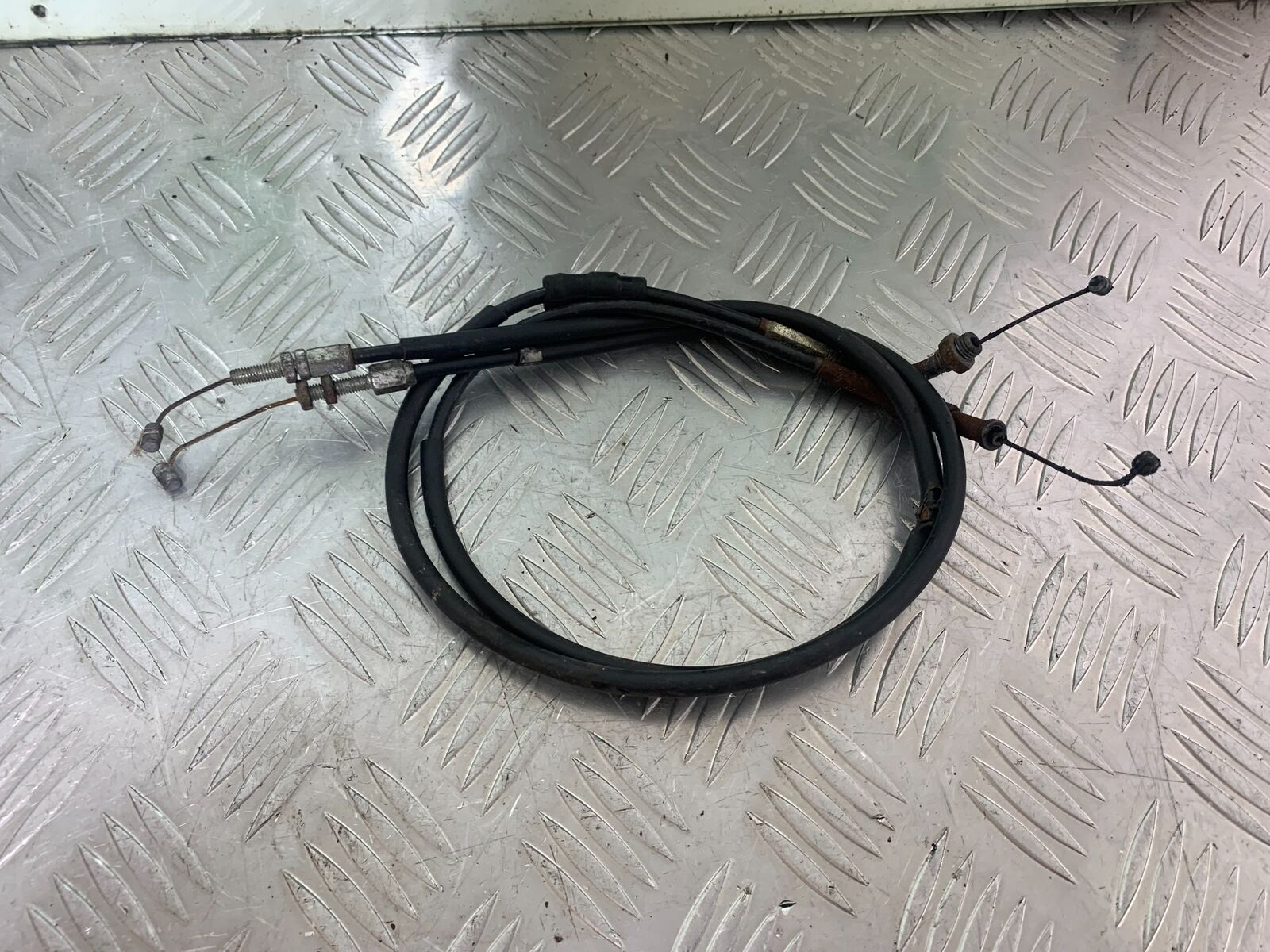 HONDA CB600 CB 600 HORNET THROTTLE CABLES  YEAR 1998 -2002 (CMB1126)