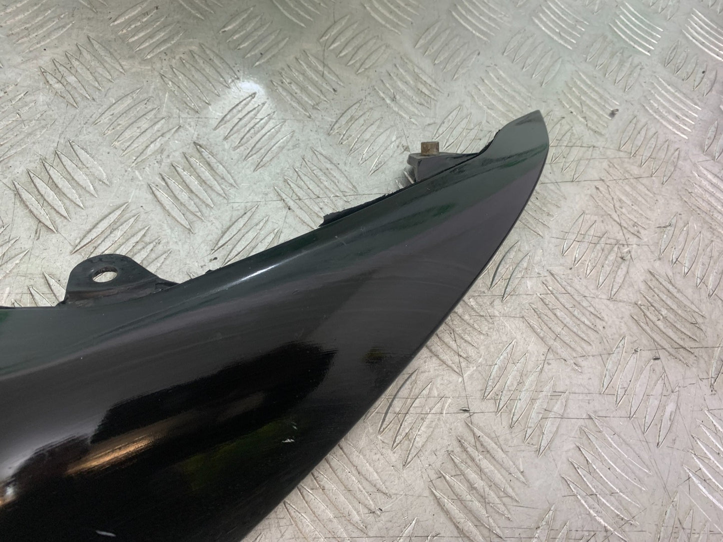 APRILIA 650 PAGASO STRADA LEFT SEAT PANEL   YEAR 2005-2010 (CMB1260)