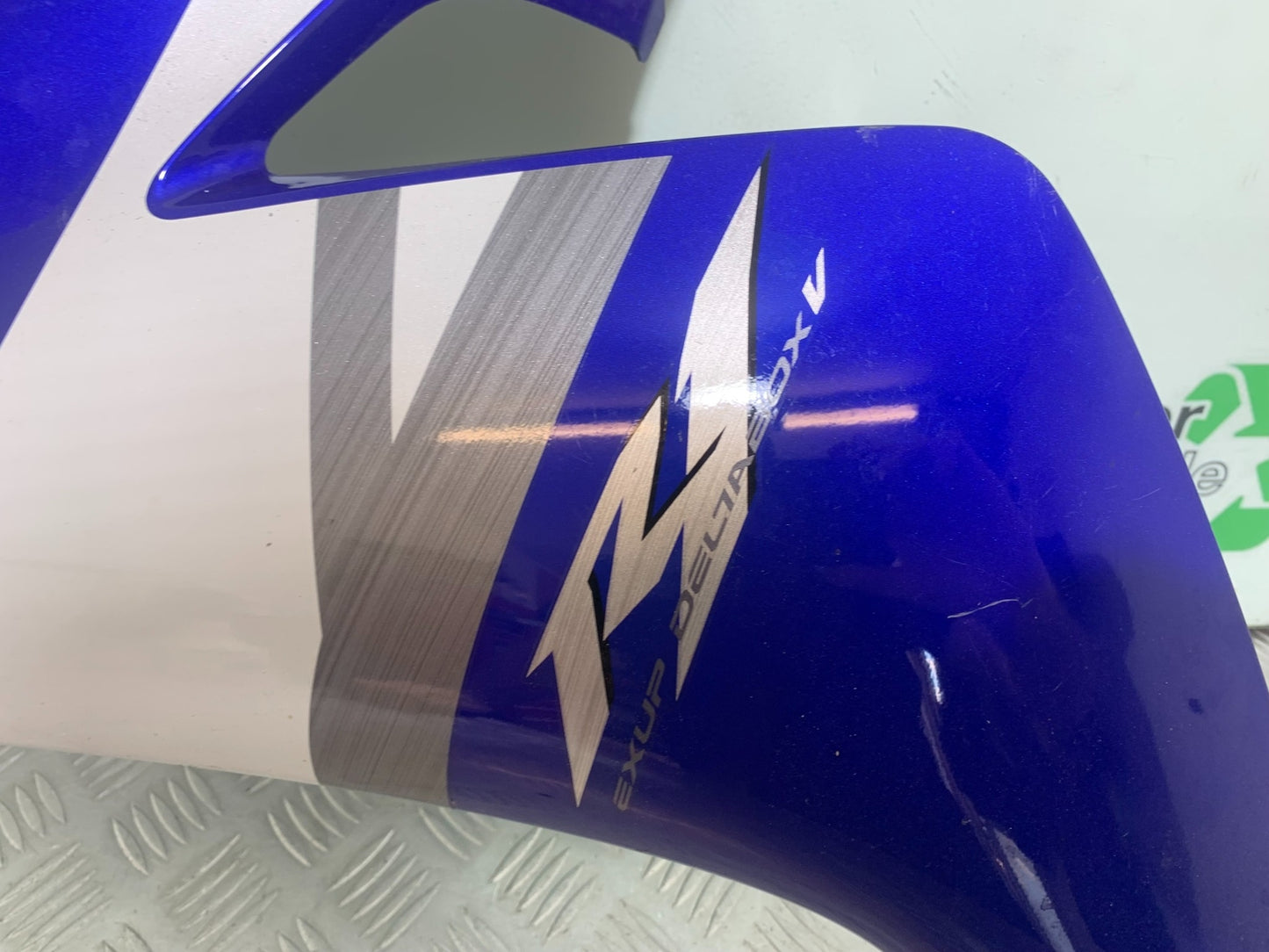 YAMAHA YZF R1 LEFT FAIRING PANEL YEAR 2004-2006 (CMB1155)