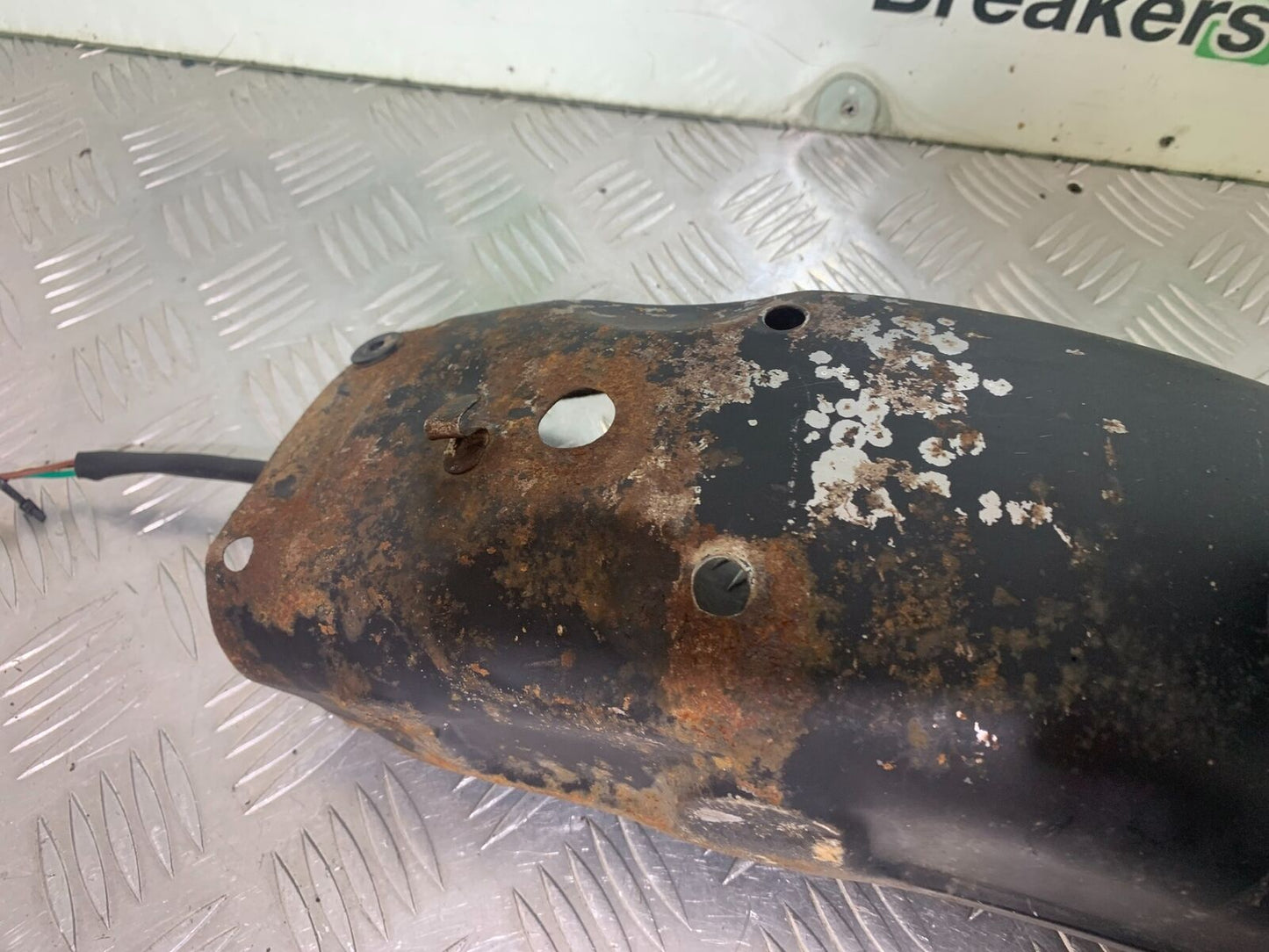 HERALD CLASSIC 125 REAR MUDGUARD YEAR 2014 (CMB1058)
