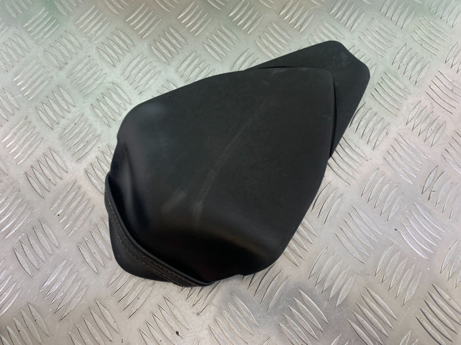 APRILIA RS4 125 REAR SEAT  YEAR 2011-2016 (STOCK 994)