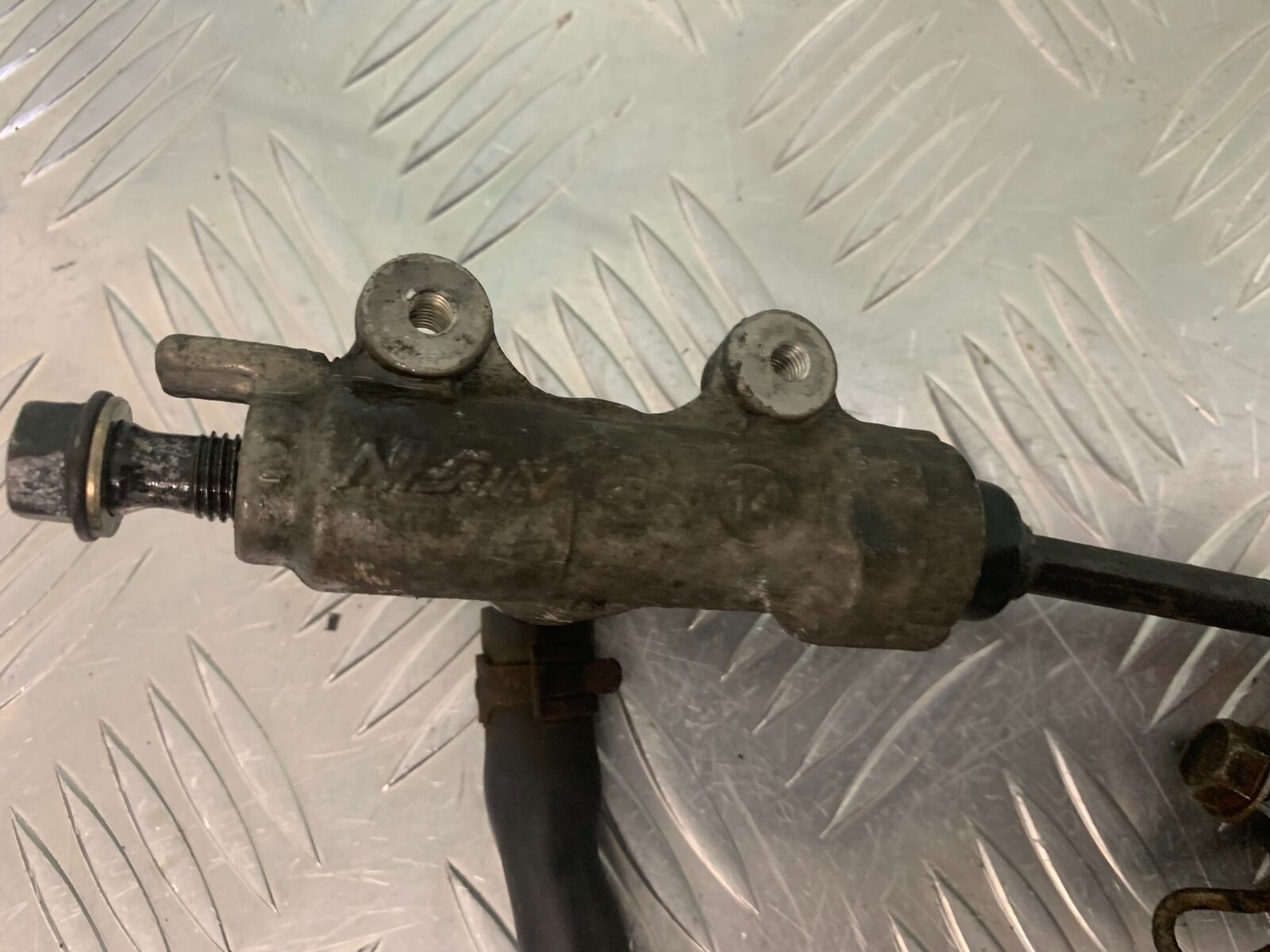 HONDA XL650 V TRANSALP REAR BRAKE MASTER CYLINDER  YEAR 2001-2006 (STOCK 975)