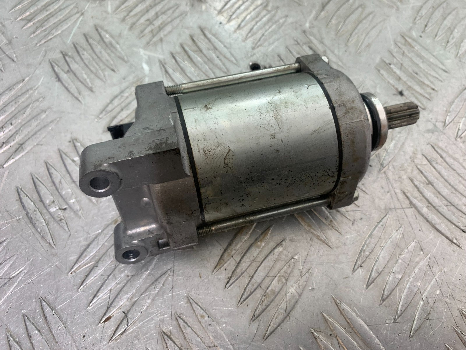 HONDA CBR1000 rr FIREBLADE STARTER MOTOR   YEAR 2012-2016 (CMB1198)