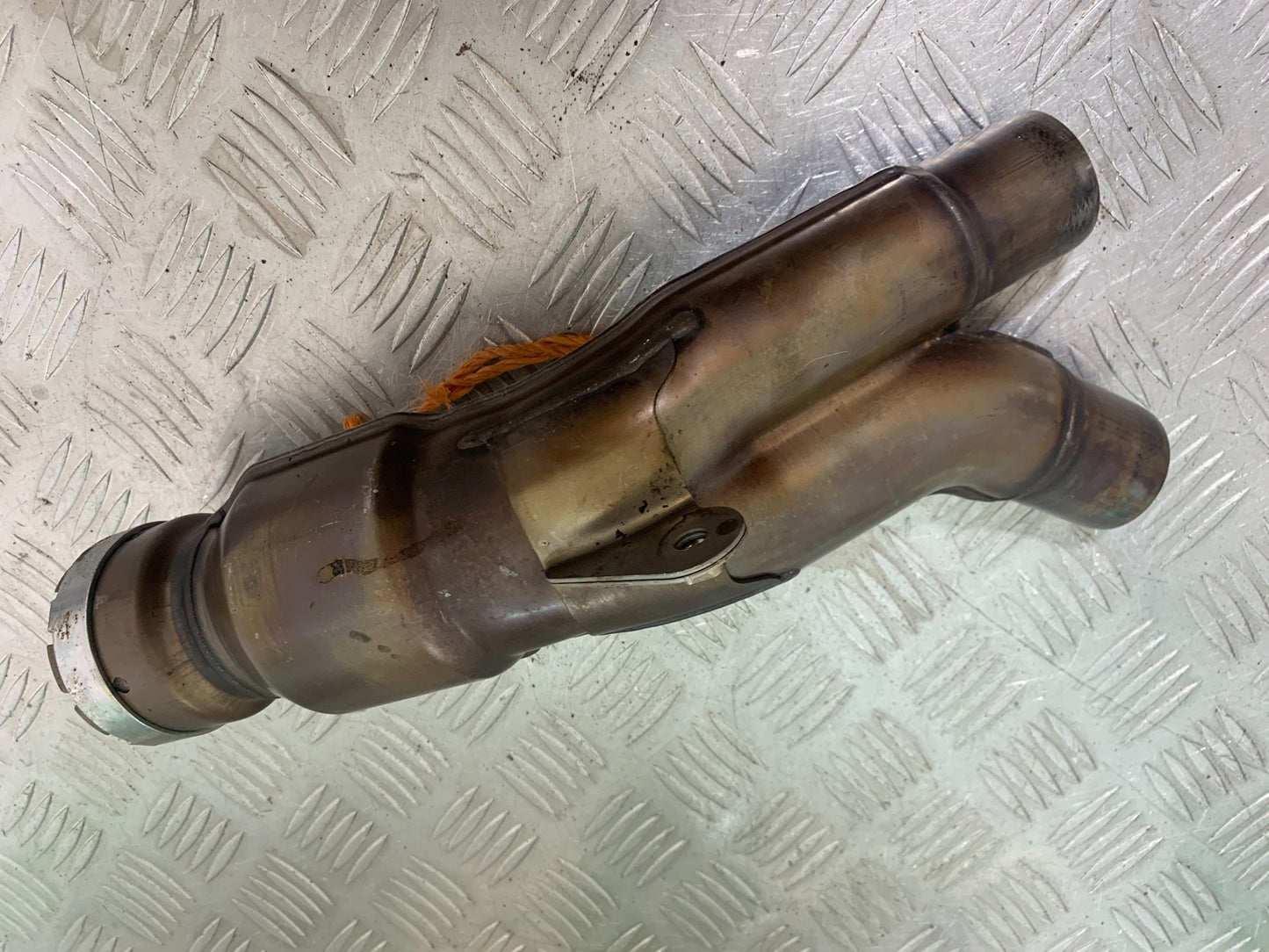 YAMAHA YZF R1 EXHAUST CAT PIPE  YEAR 2004-2006 (CMB1155)