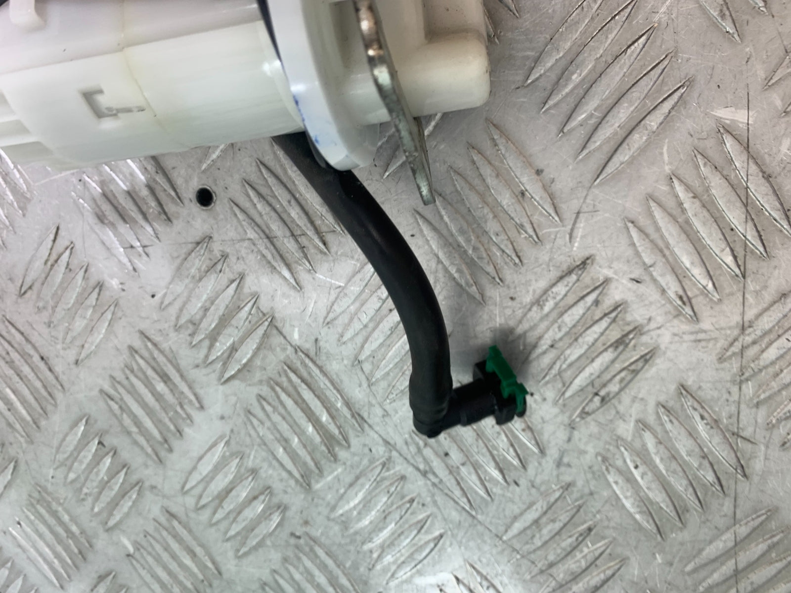 KAWASAKI Z125 Z 125 PETROL PUMP   YEAR  2018-2023 (CMB1167)