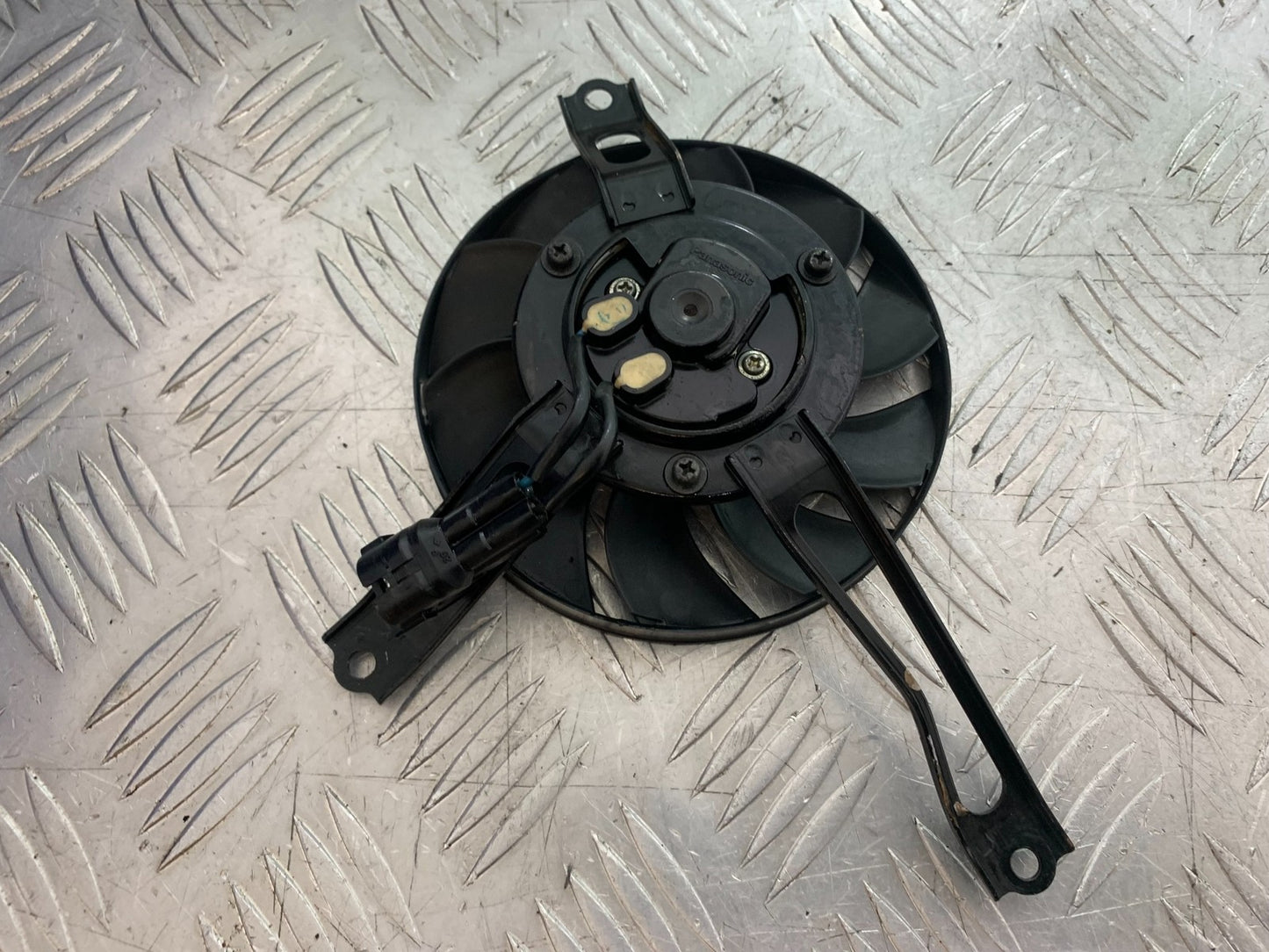 HONDA CBR1000 rr FIREBLADE RADIATOR FAN   2008-2011 (CMB1253)