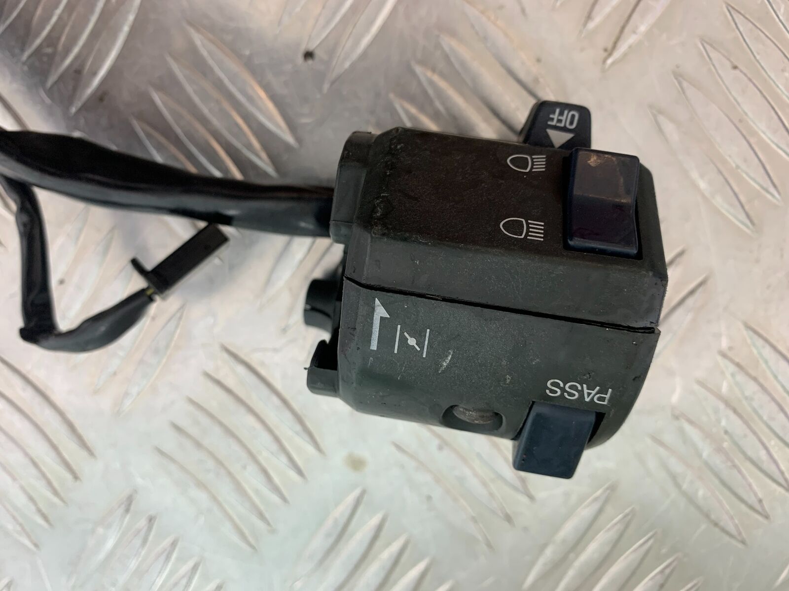 KAWASAKI ER5 ER 5 LEFT SWITCH GEAR YEAR 1997-2007 (CMB1003)