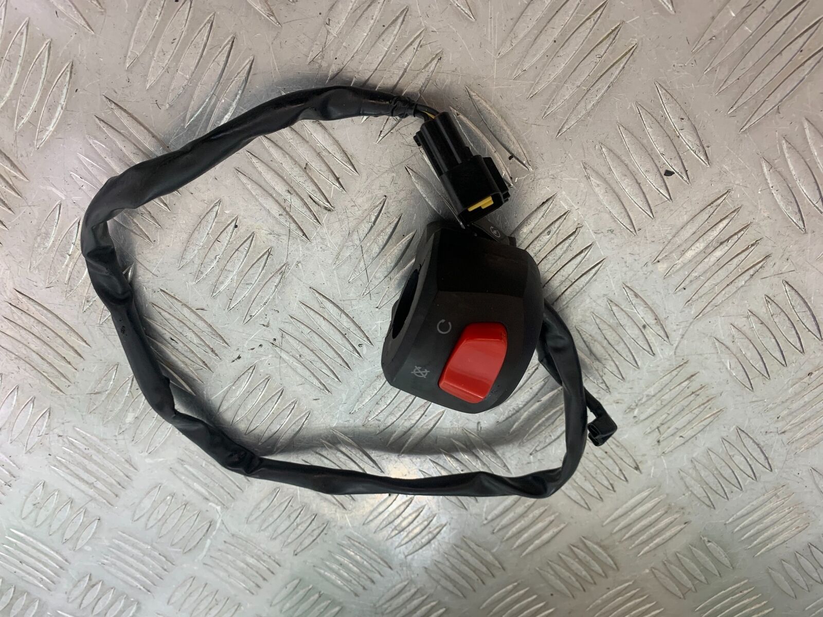 SINNIS TERRAIN 125 RIGHT SWITCH GEAR  YEAR 2024 (CMB1072)