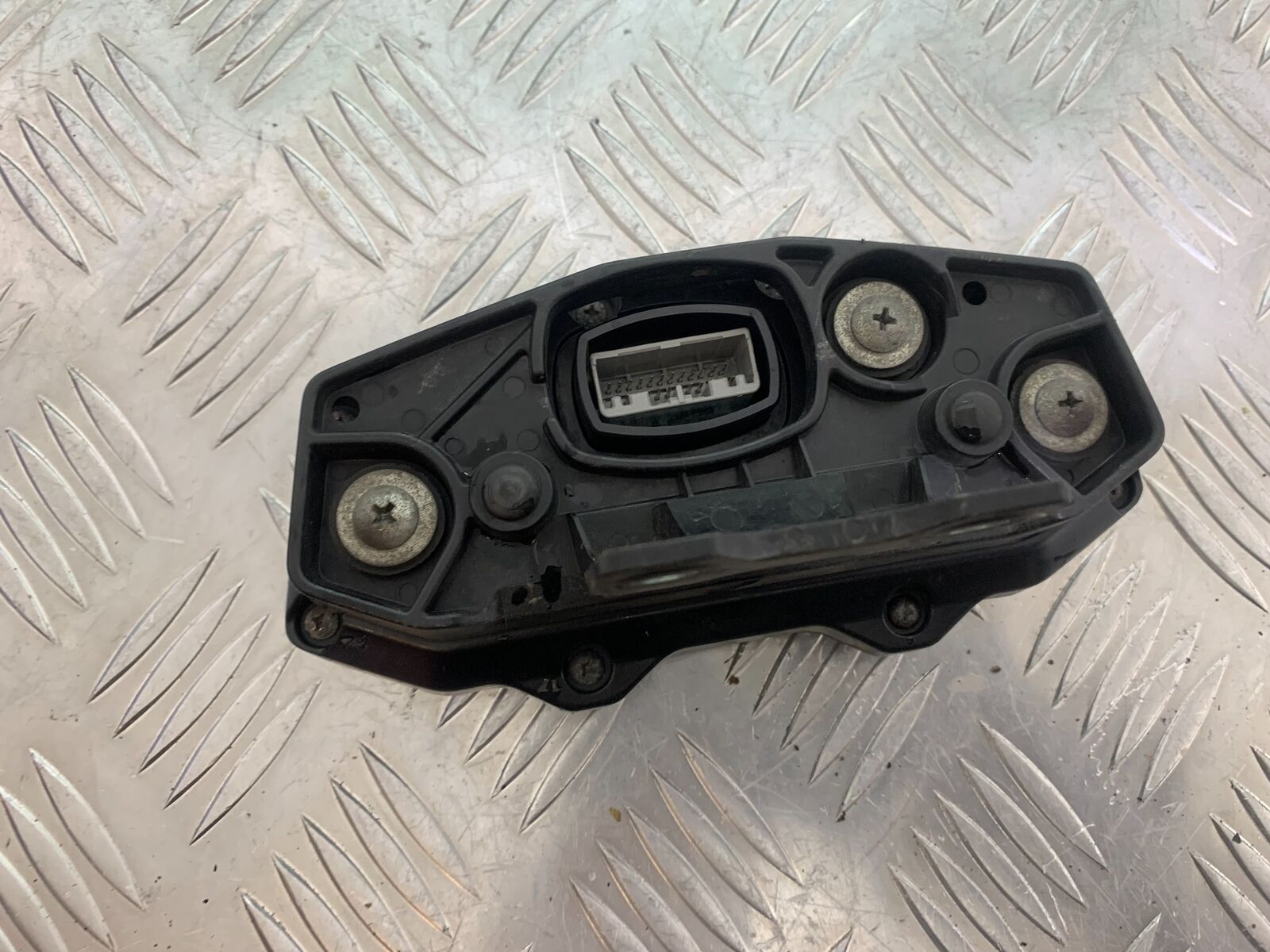 YAMAHA MT07 MT-07 CLOCKS SPEEDO DASH  YEAR 2014 (STOCK 995)