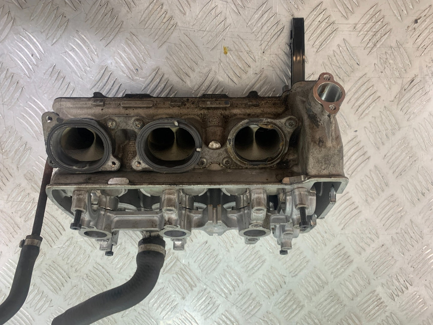 MV AGUSTA 800 F3 CYLINDER HEAD  YEAR 2013-2016 (CMB1152)