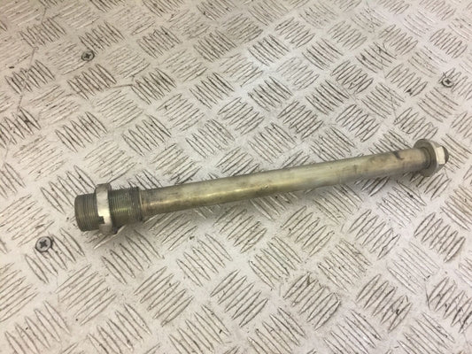 SUZUKI GSXR 600 L1-L8 SWINGARM SPINDLE YEAR 2011-2017 (STOCK 728)