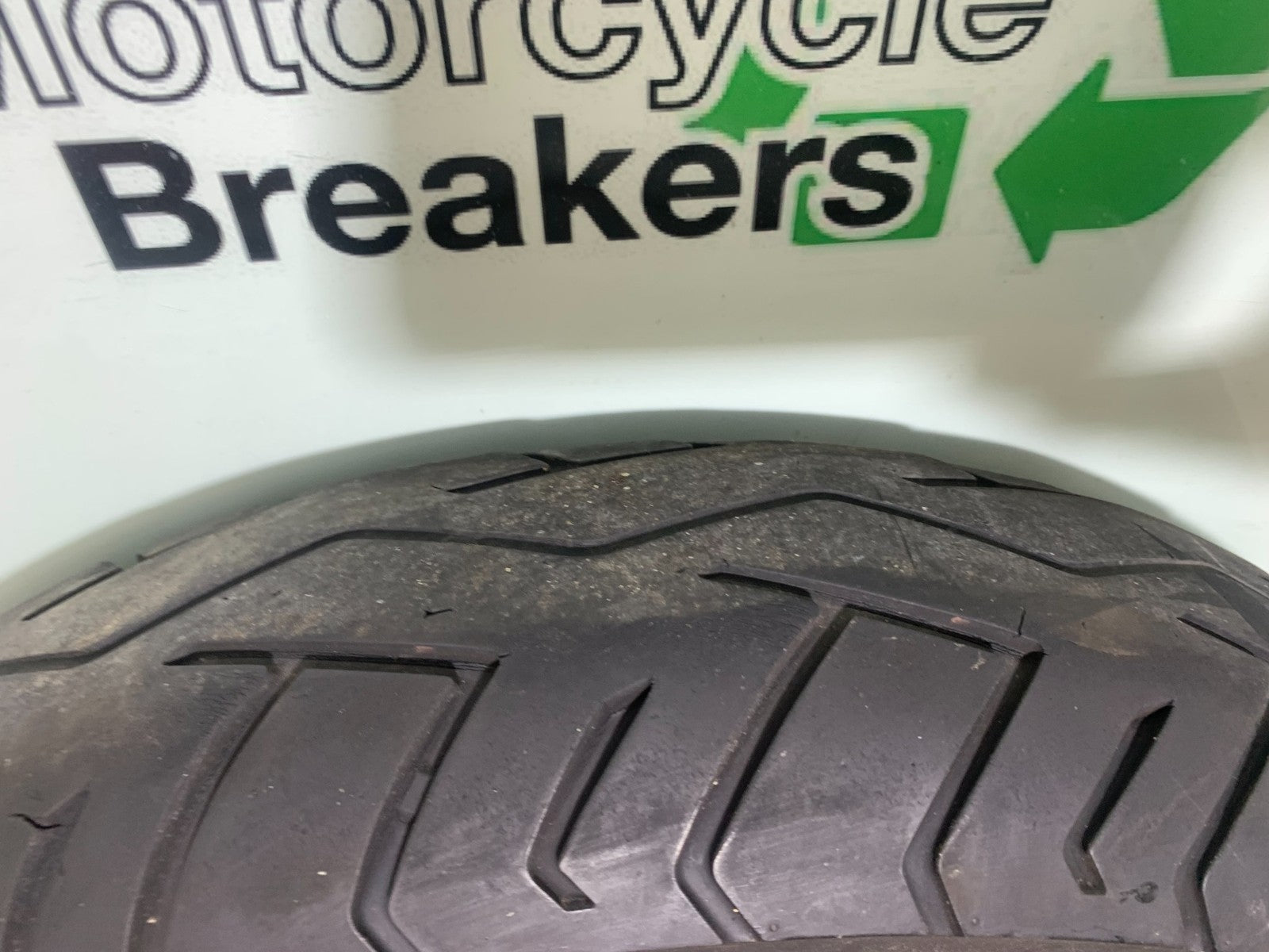 HONDA XL125 VARADERO REAR WHEEL   YEAR 2001-2006  (CMB1210)