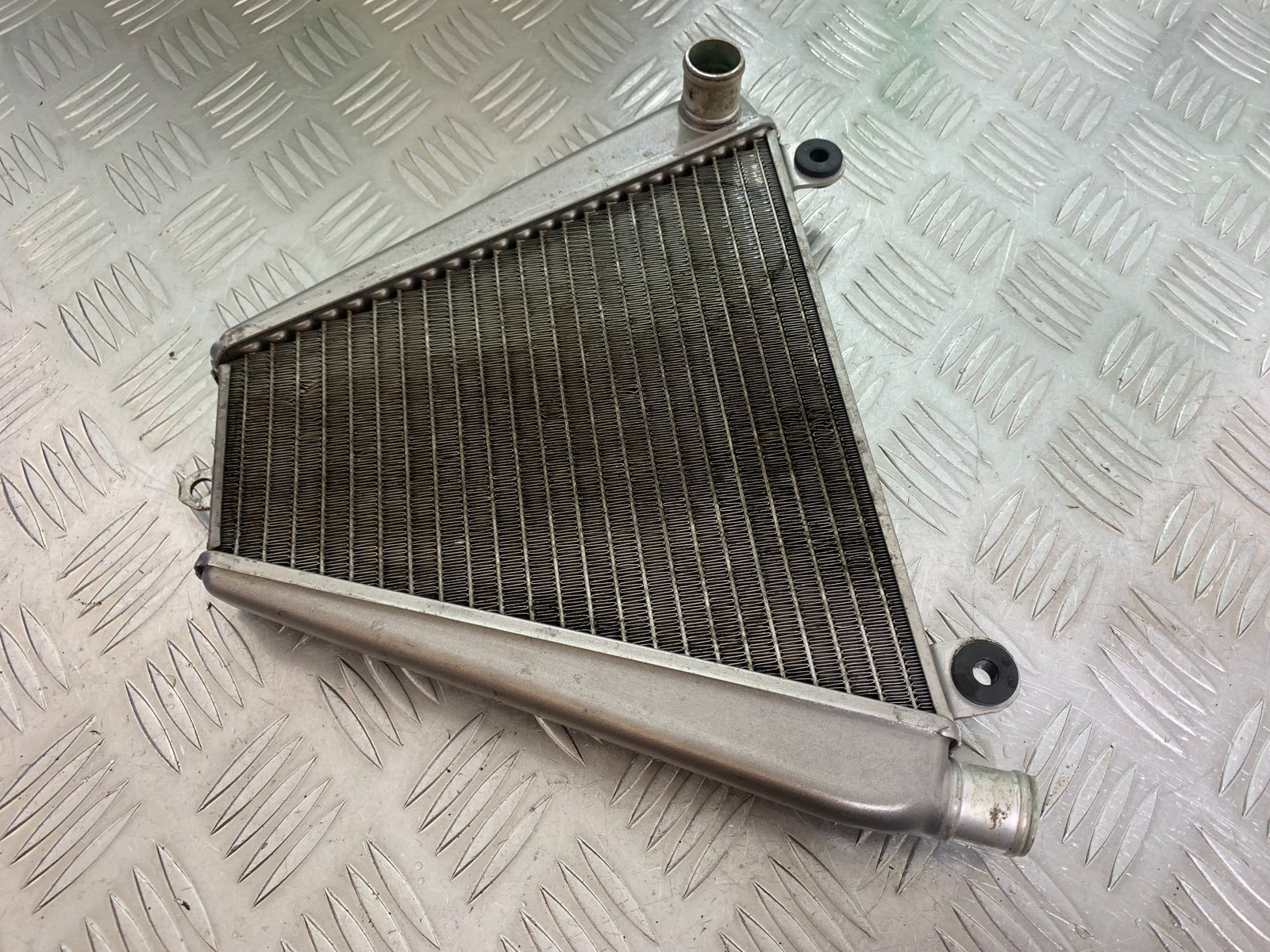 DUCATI 1199 PANIGALE LOWER RADIATOR  YEAR 2012-2014 (CMB1047)