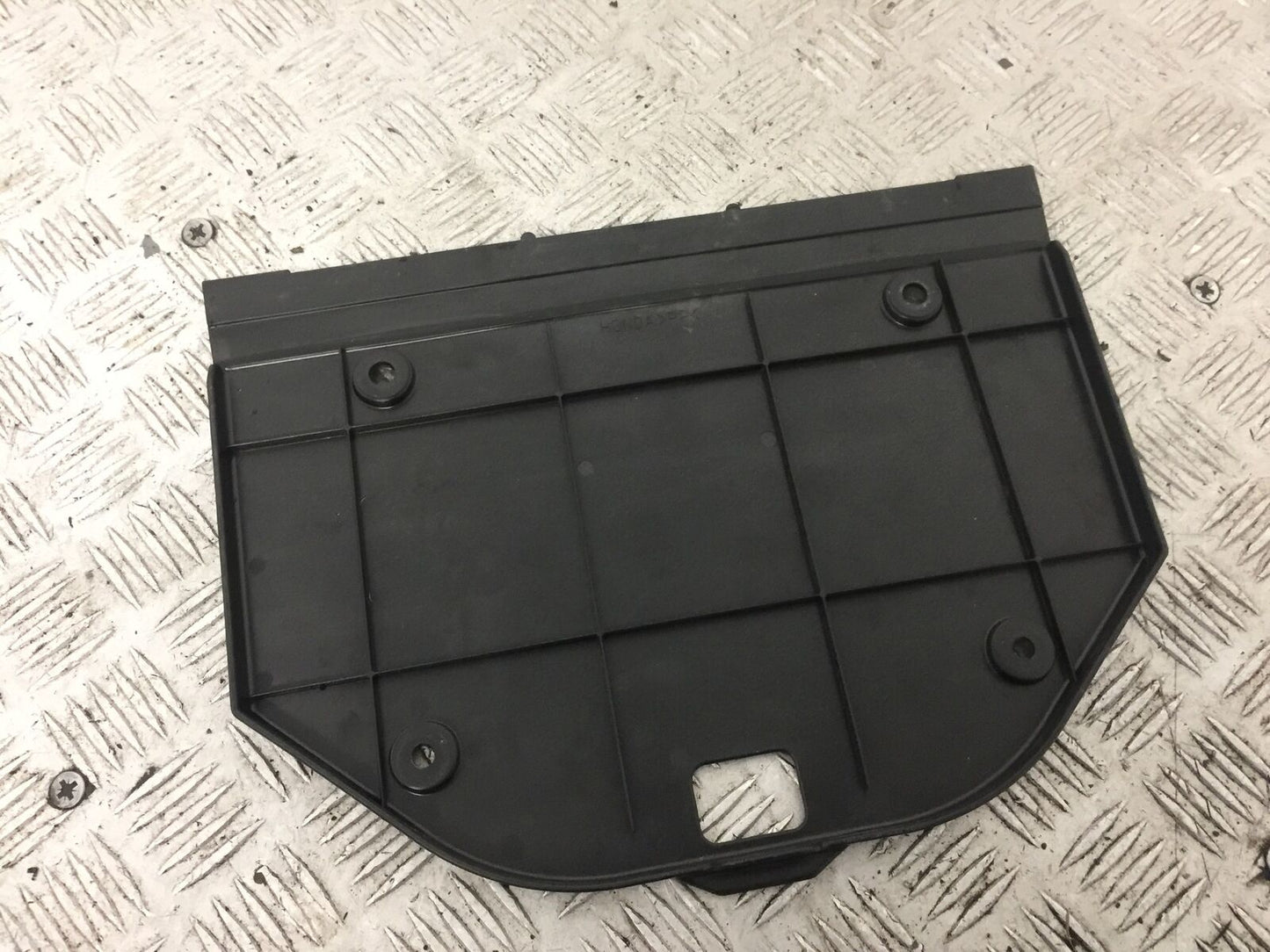 HONDA GL1800 GL 1800 TOP BOX INFILL COVER  YEAR 2004-10 ABS (STOCK 890)