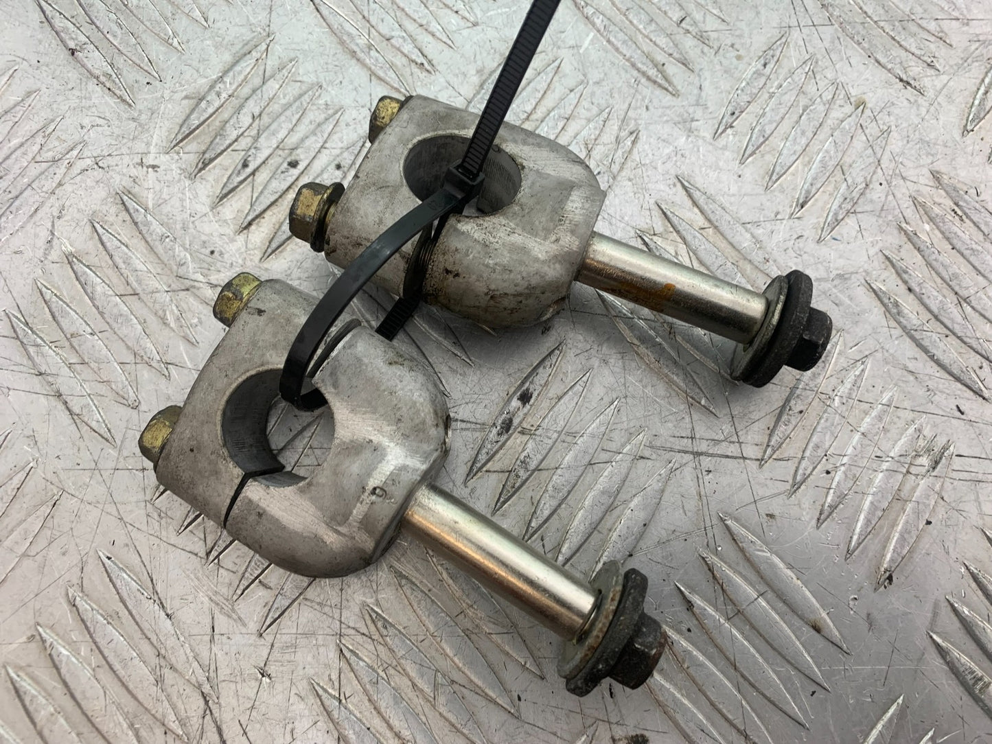 HONDA ST1100 PAN EUROPEAN HANDLEBAR RISERS   YEAR 1993-2001 (CMB1195)