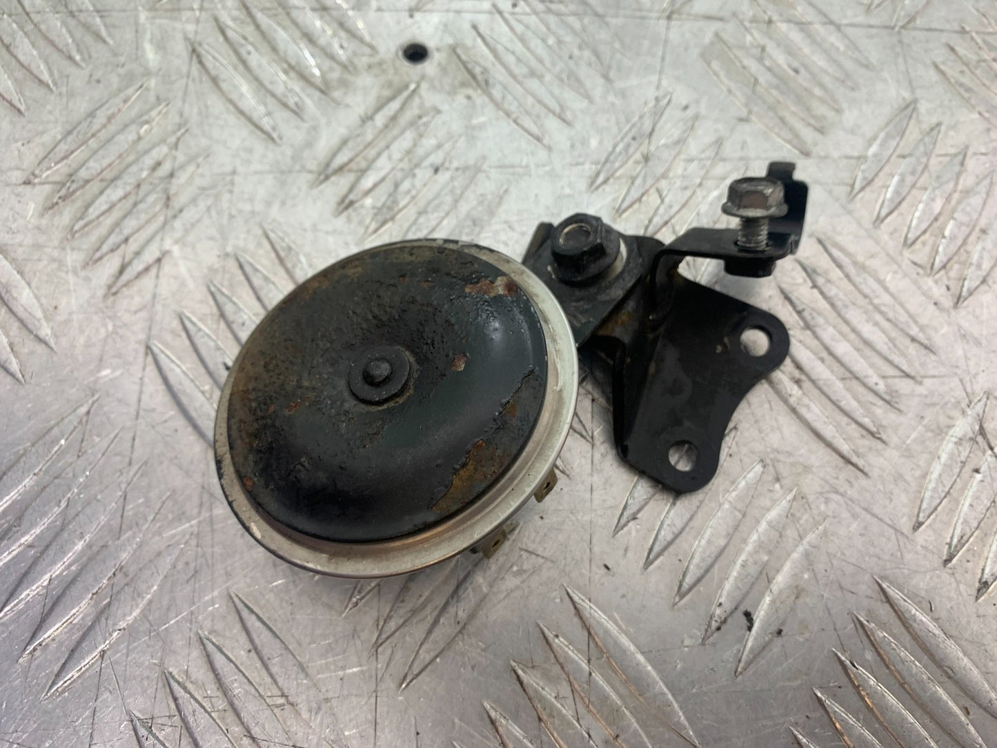 YAMAHA XJ6 XJ6-S HORN  YEAR 2009-2015  (CMB1212)
