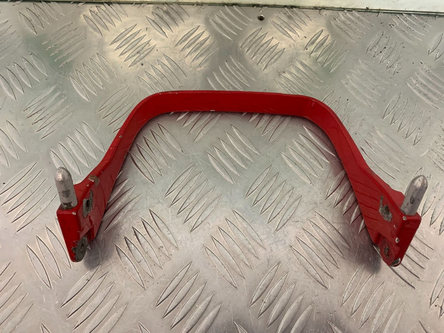 DUCATI 600ss 600 ss GRAB RAIL YEAR 1991-98 (STOCK 987)