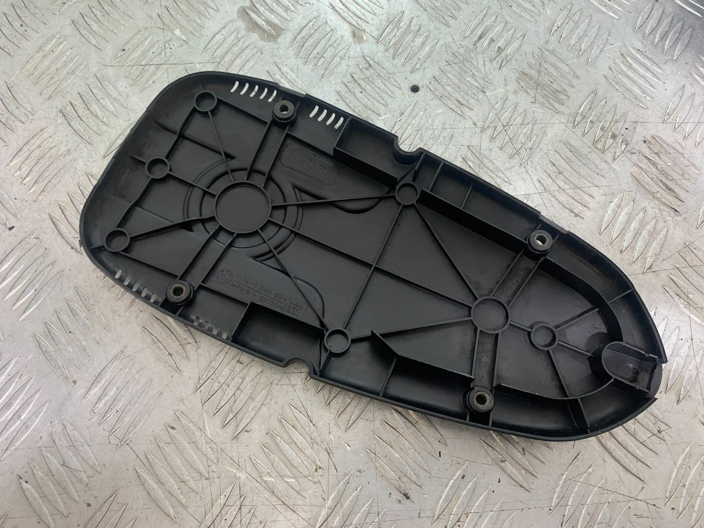 BMW R850 R R850R FRONT ENGINE COVER  YEAR 1994-2002 (CMB1170)