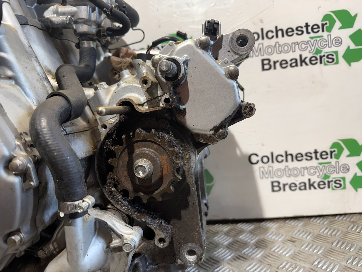 HONDA CBR1000RR CBR 1000 RR FIREBLADE SC57 ENGINE YEAR 2006 2007 (CMB1220)