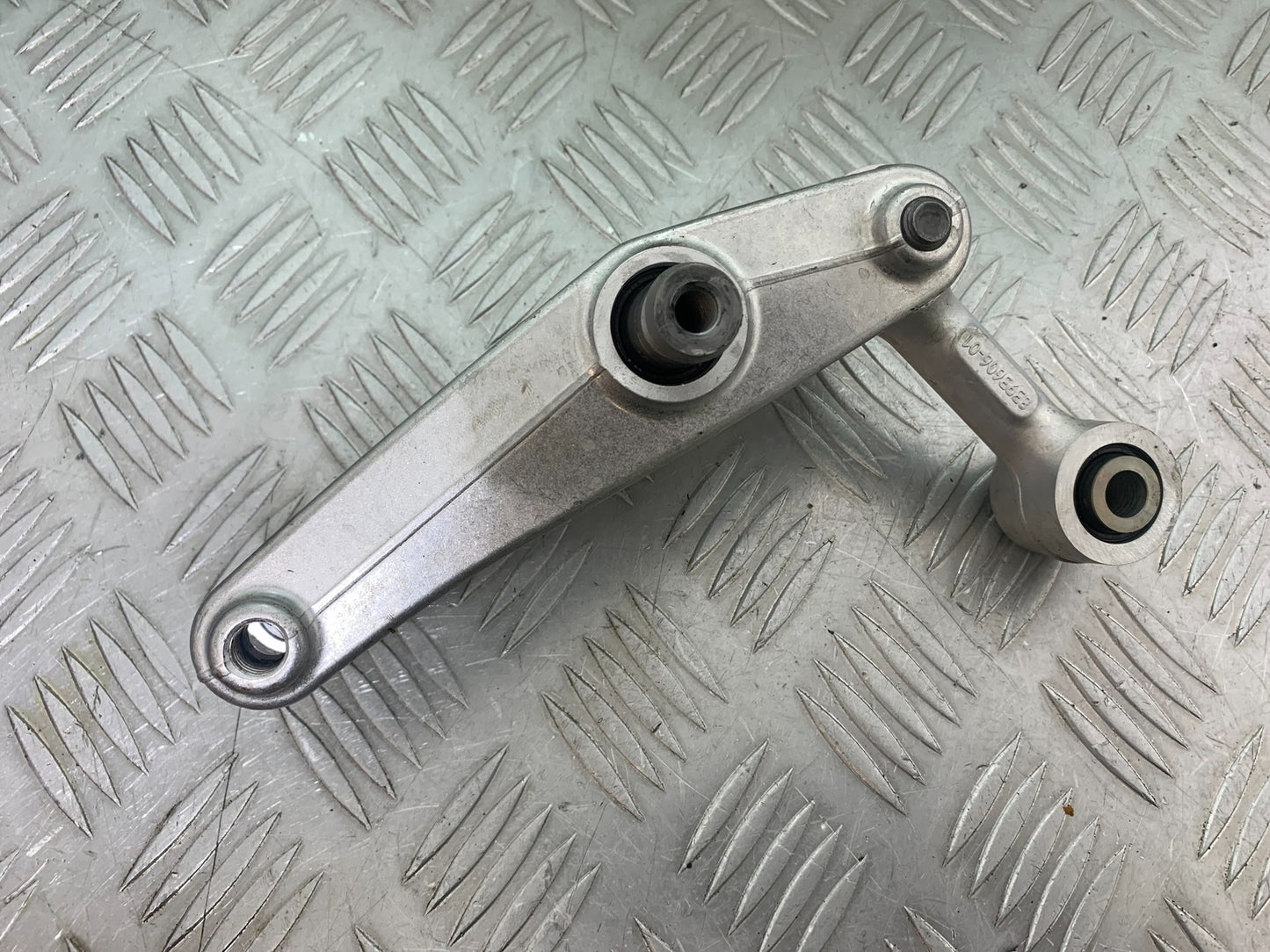 BMW M1000 R REAR SHOCK LINKAGE YEAR 2023-2024 (CMB1140)