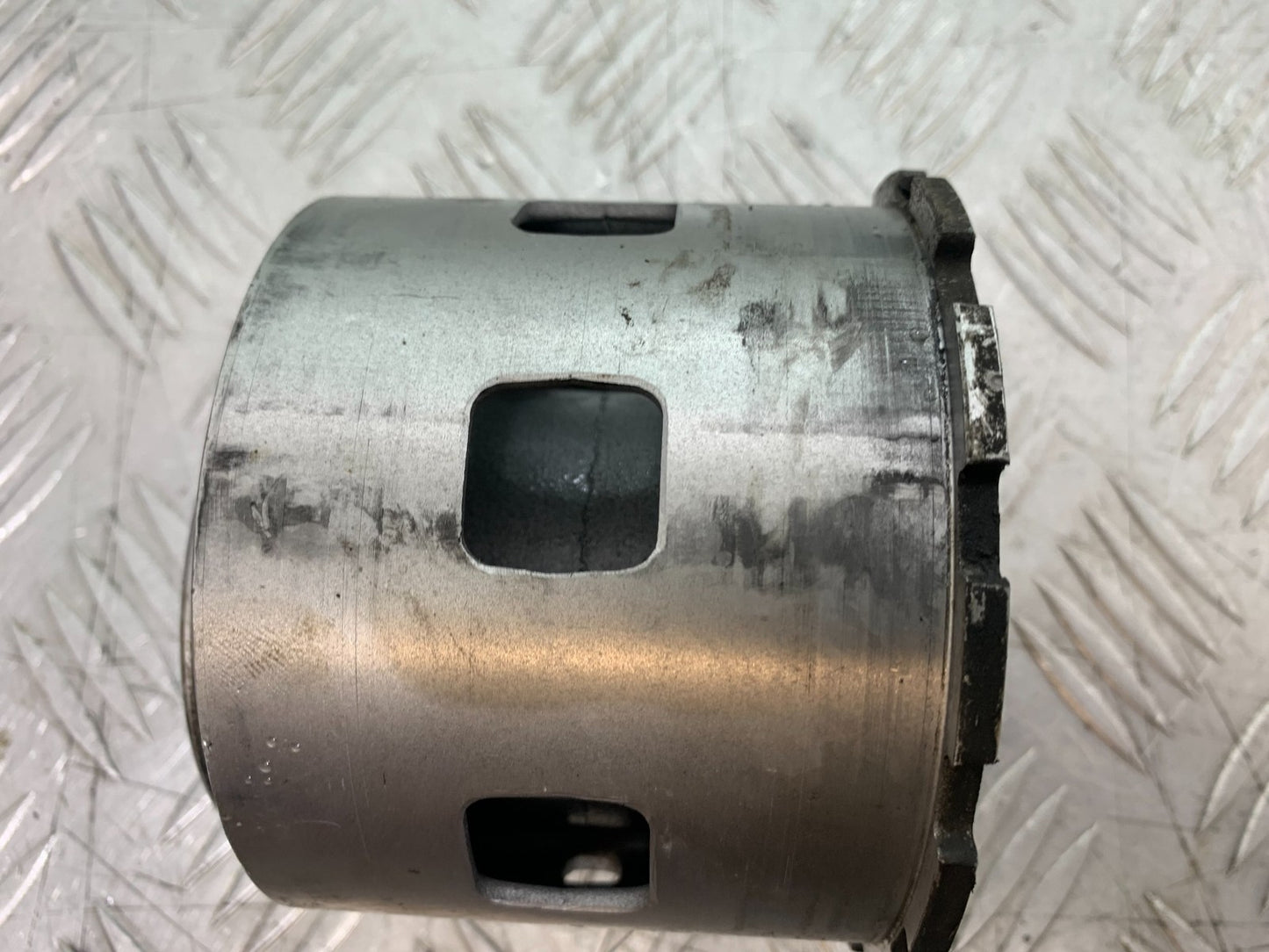 MV AGUSTA 800 F3 ECCENTRIC HUB  YEAR 2017-2019 (CMB1227)