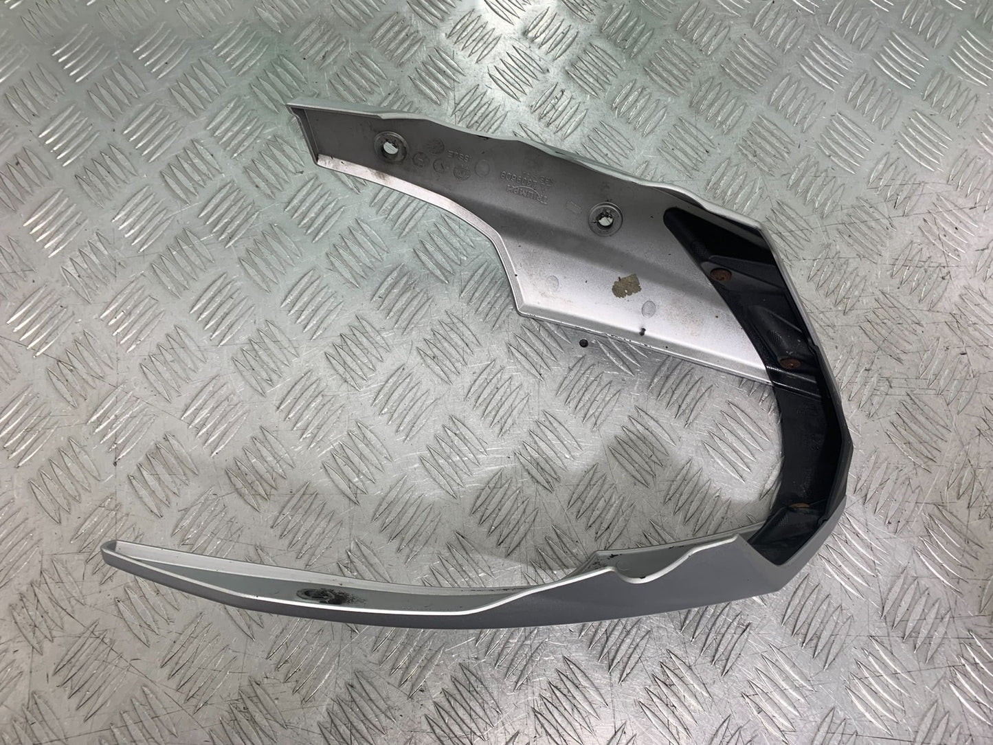 TRIUMPH 675 STREET TRIPLE RX BELLYPAN 2015-2017 (CMB1299)