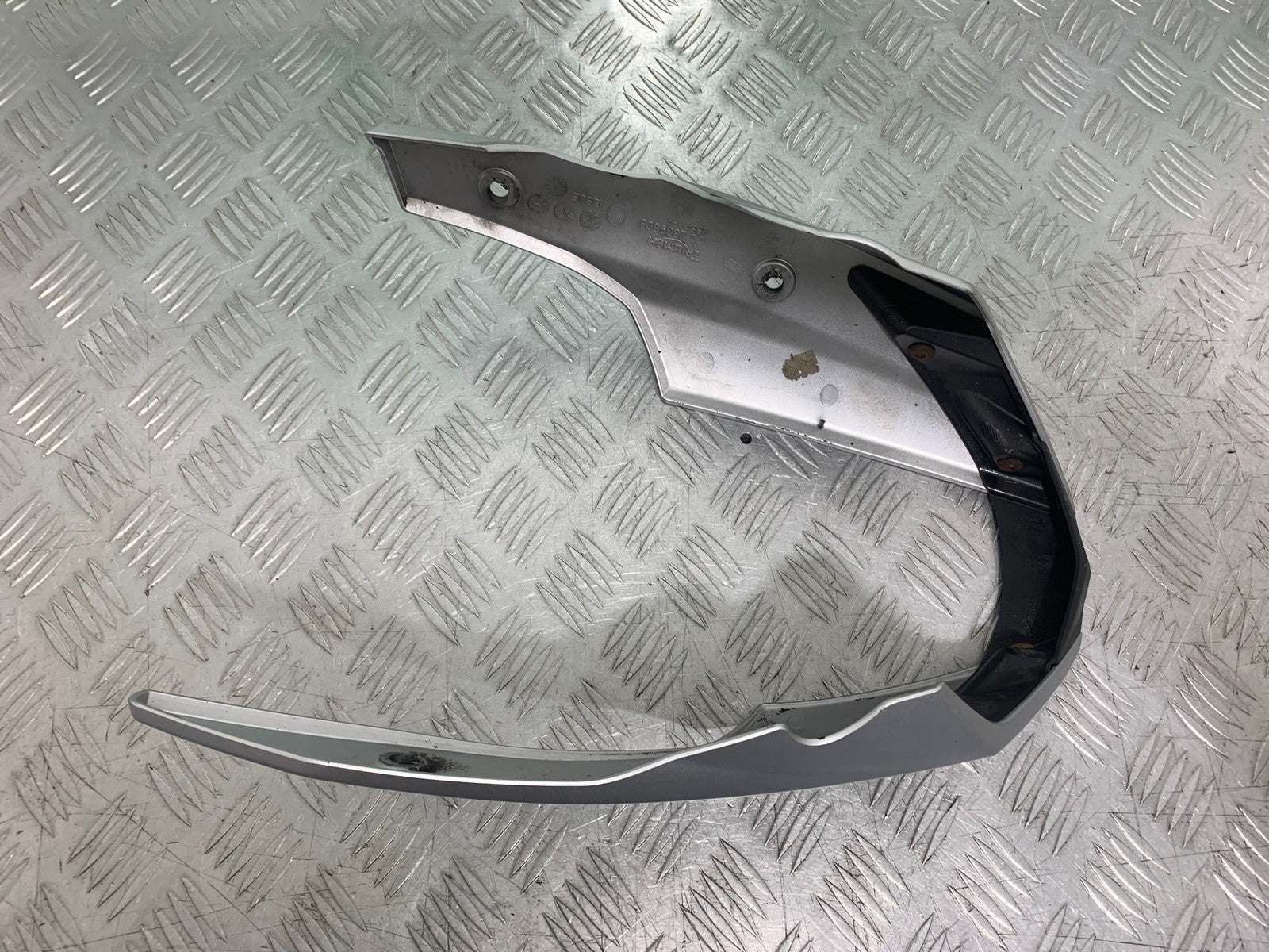 TRIUMPH 675 STREET TRIPLE RX BELLYPAN 2015-2017 (CMB1299)