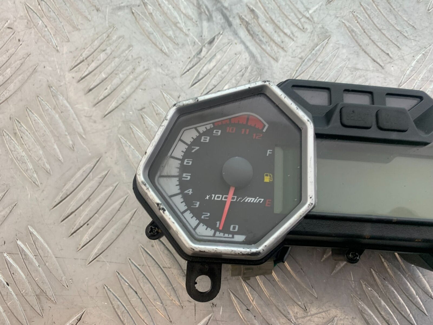 SINNIS TERRAIN 125 CLOCKS SPEEDO DASH YEAR 2018 (CMB1123)