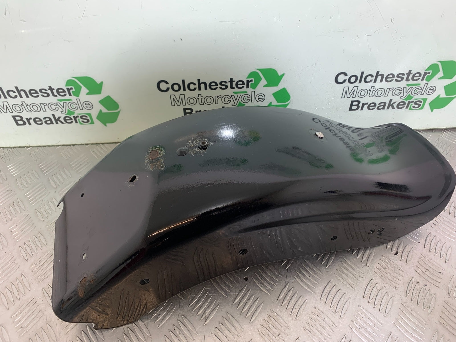 HARLEY DAVIDSON FXS BLACKLINE 1585 REAR MUDGUARD YEAR 2012 (CMB1147)