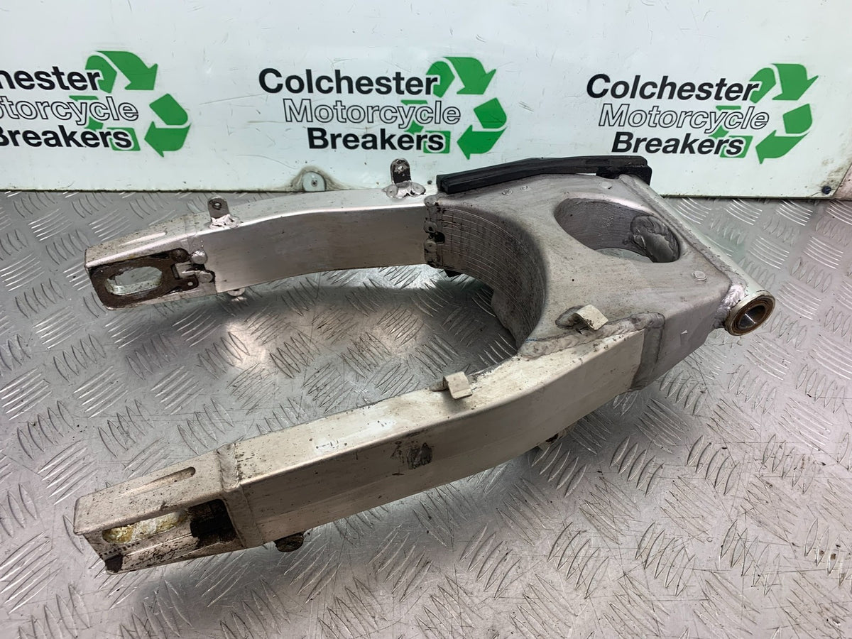 SUZUKI GSXR600 GSXR 600 SRAD SWINGARM  YEAR 1997-2000 (CMB1276)