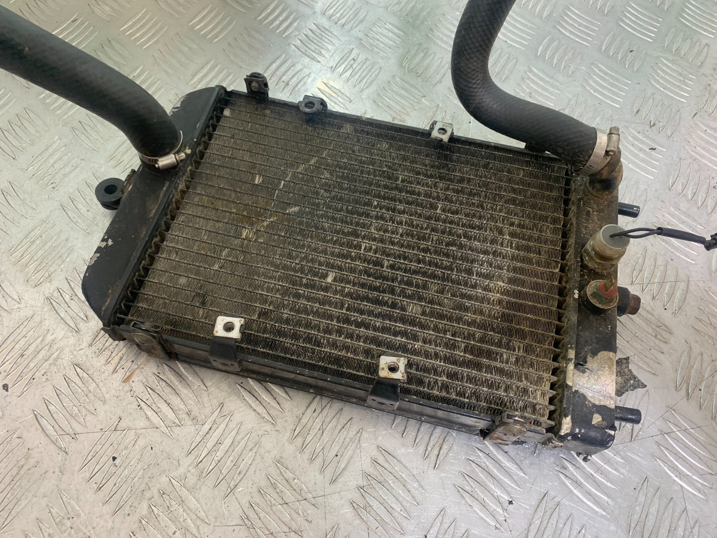 KAWASAKI VN1500 CLASSIC RADIATOR   YEAR 1999 -2006 (CMB1166)