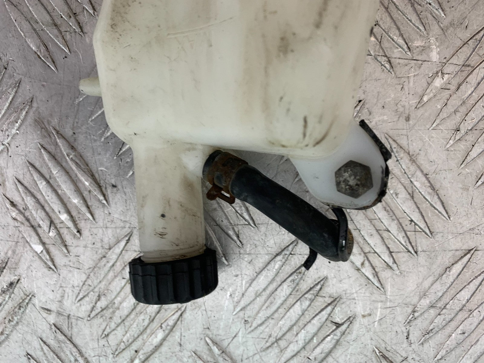 KTM DUKE 125 COOLANT BOTTLE   YEAR 2012-2016 (CMB1317)
