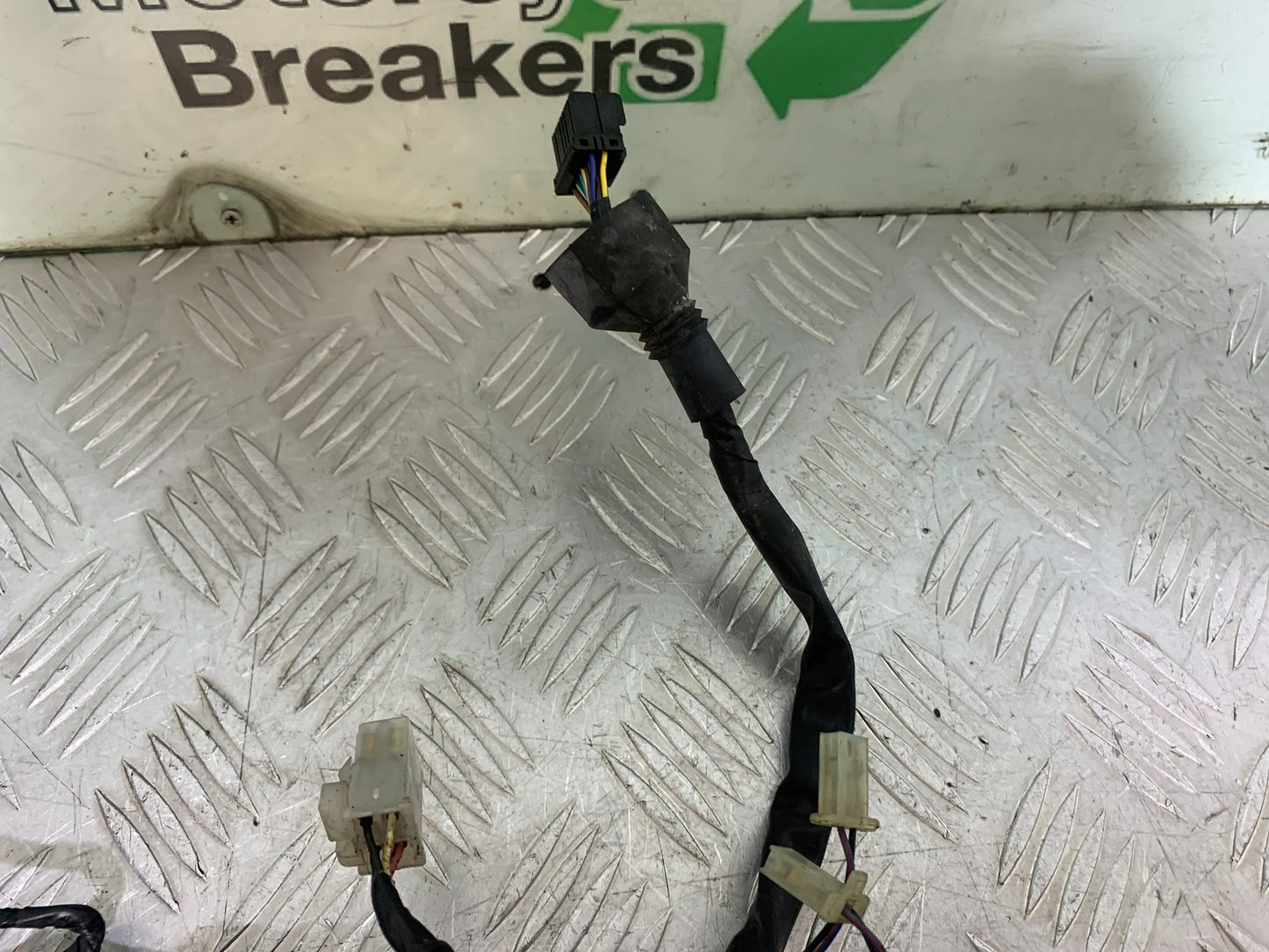 YAMAHA YZF R1 WIRING SUB LOOM YEAR 1998-99 (CMB1291)