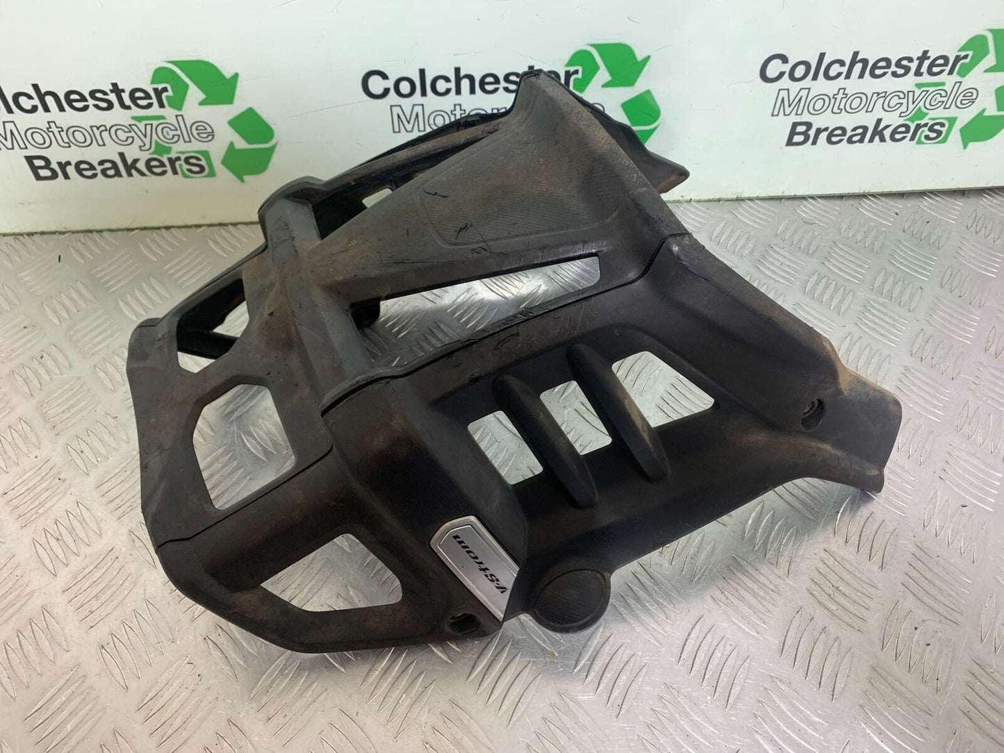 SUZUKI DL 650 V-STROM BELLY PAN  YEAR 2020 (CMB1117)