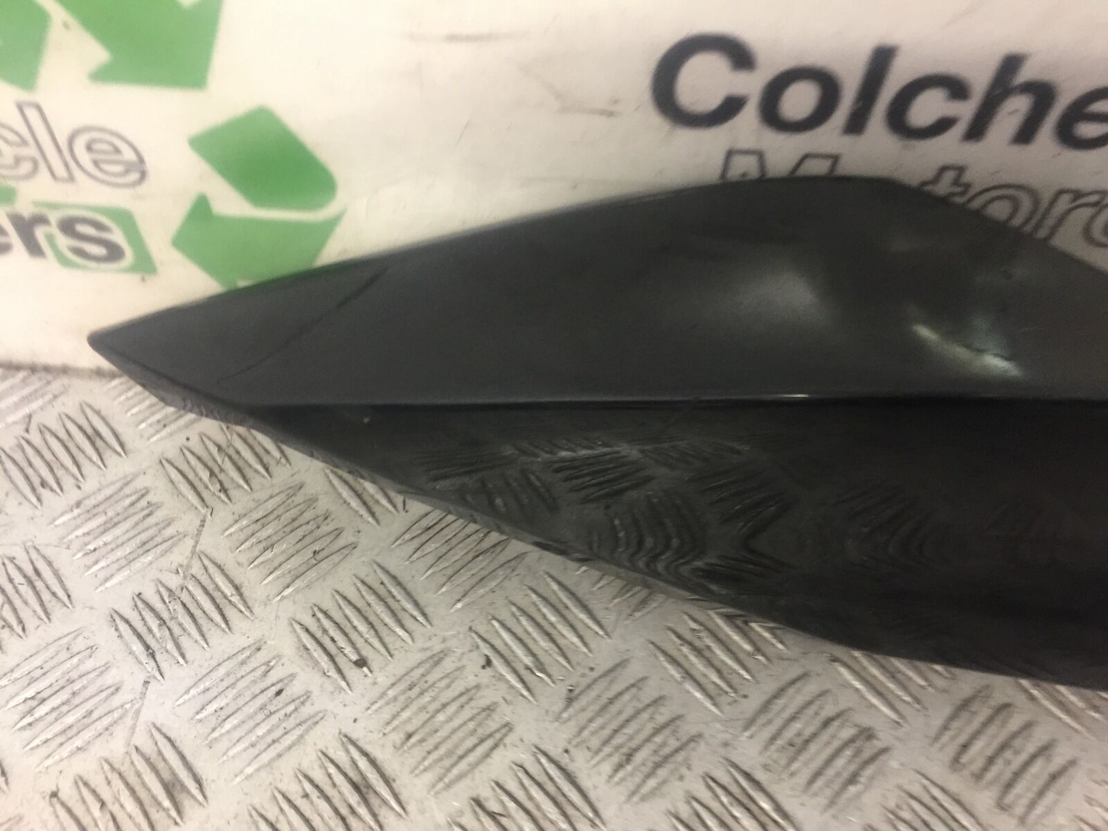 KAWASAKI NINJA 400 RIGHT SEAT PANEL  YEAR 2019  (STOCK 635)