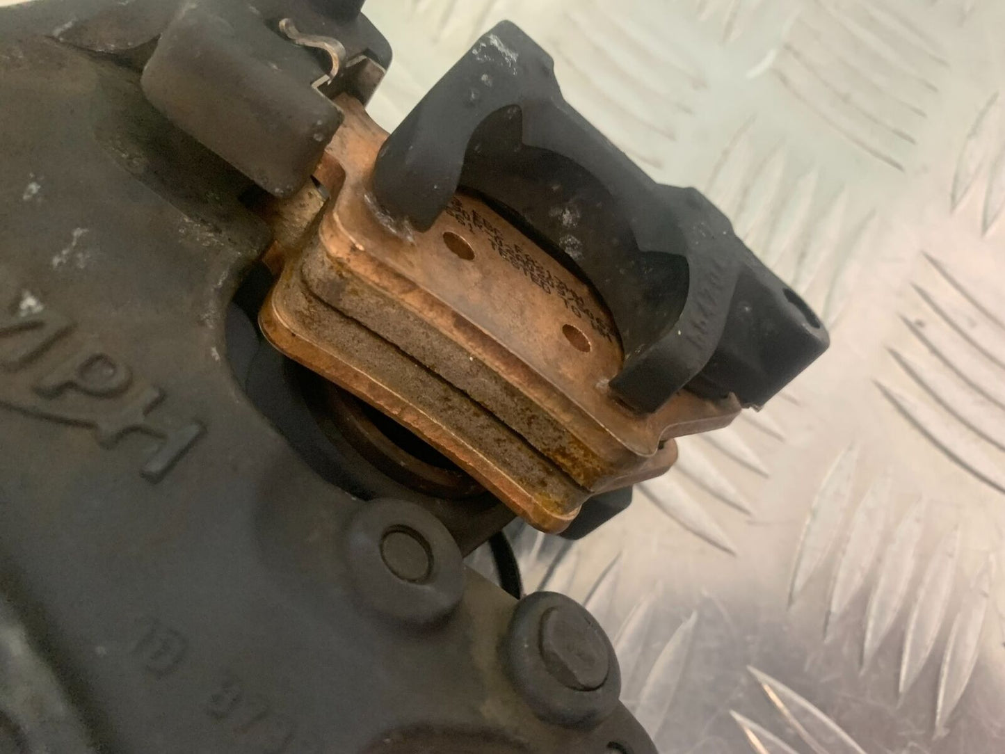 TRIUMPH 675 STREET TRIPLE RX REAR CALIPER  YEAR 2015-2017  (STOCK 971)