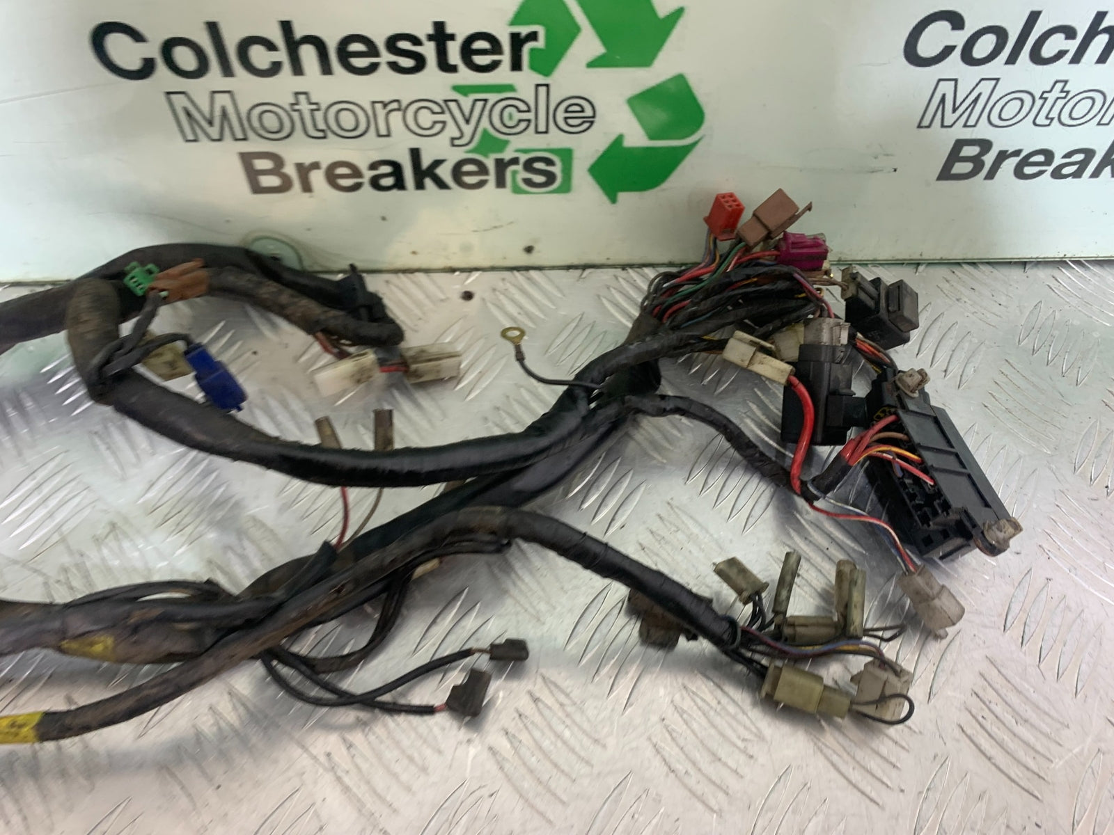 YAMAHA XJR1300 XJR 1300 WIRING LOOM  YEAR  1999-2003 (CMB1119)