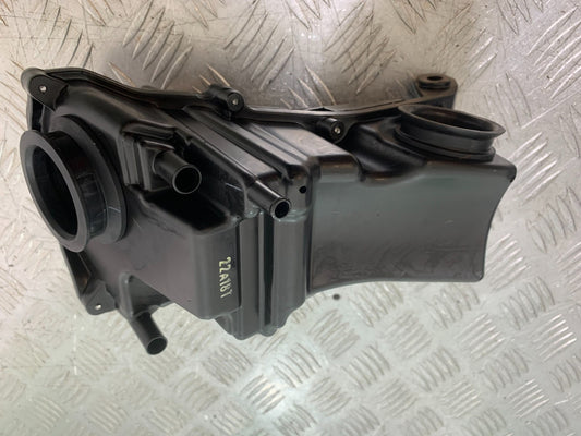TRIUMPH TRIDENT 660 AIRBOX YEAR 2021-2024 (CMB1295)