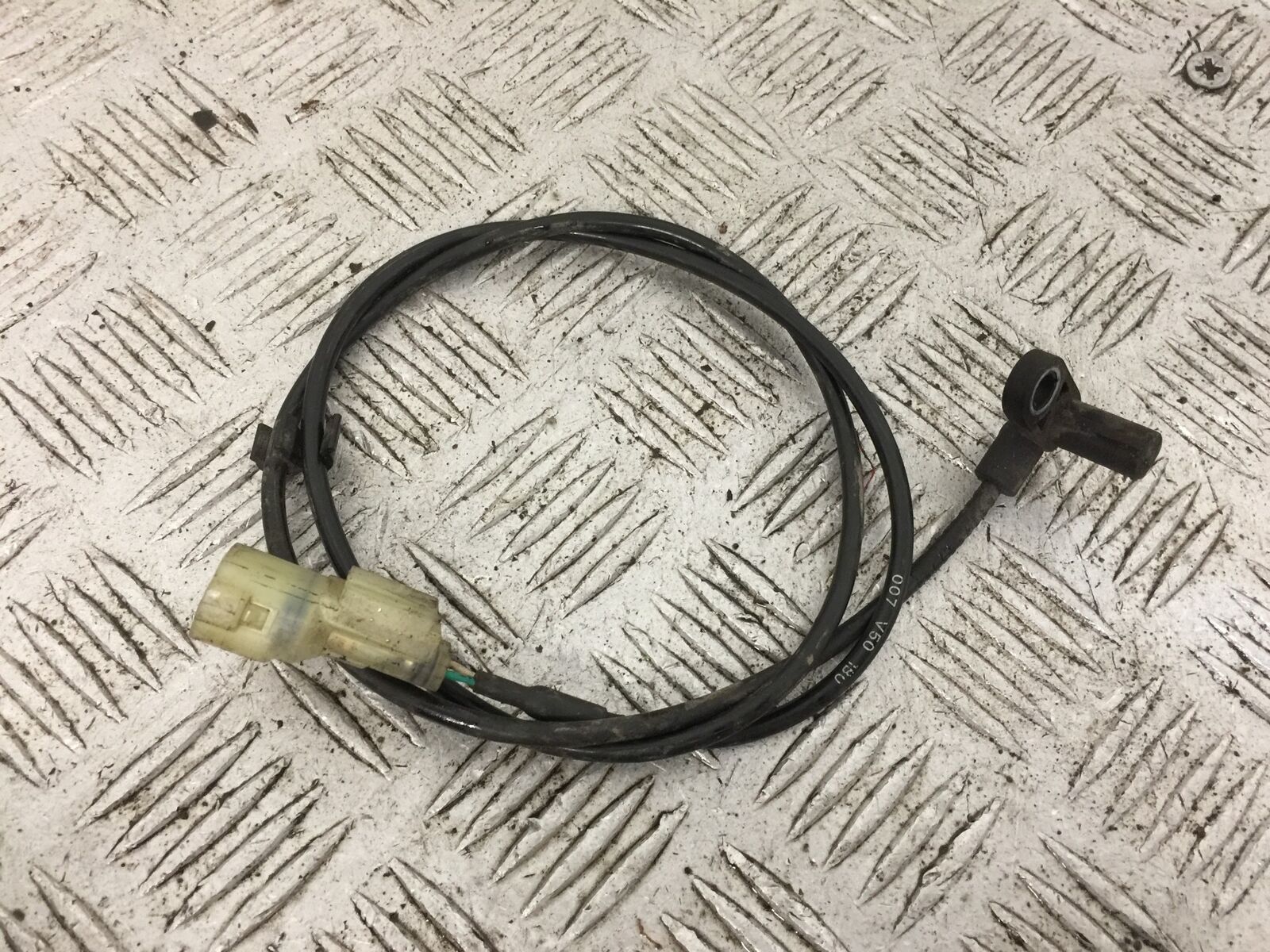 TRIUMPH 900 STREET SCRAMBLER REAR ABS SENSOR  YEAR 2018 (STOCK 896)