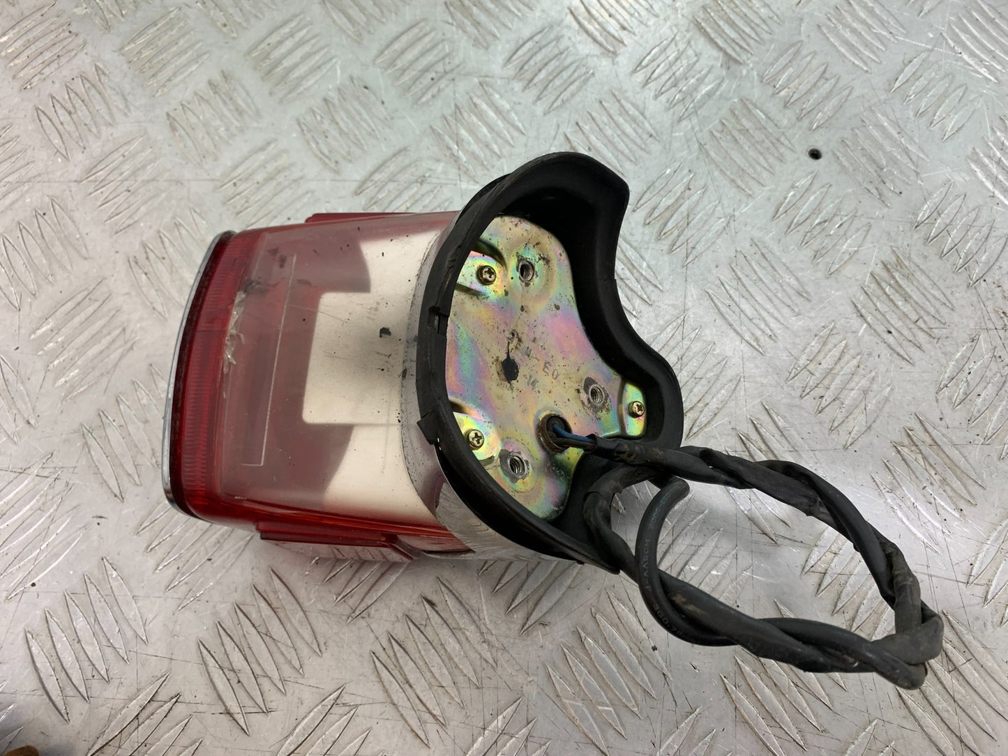YAMAHA XV1100 XV 1100 VIRAGO REAR LIGHT 1990-1999 (CMB1190)